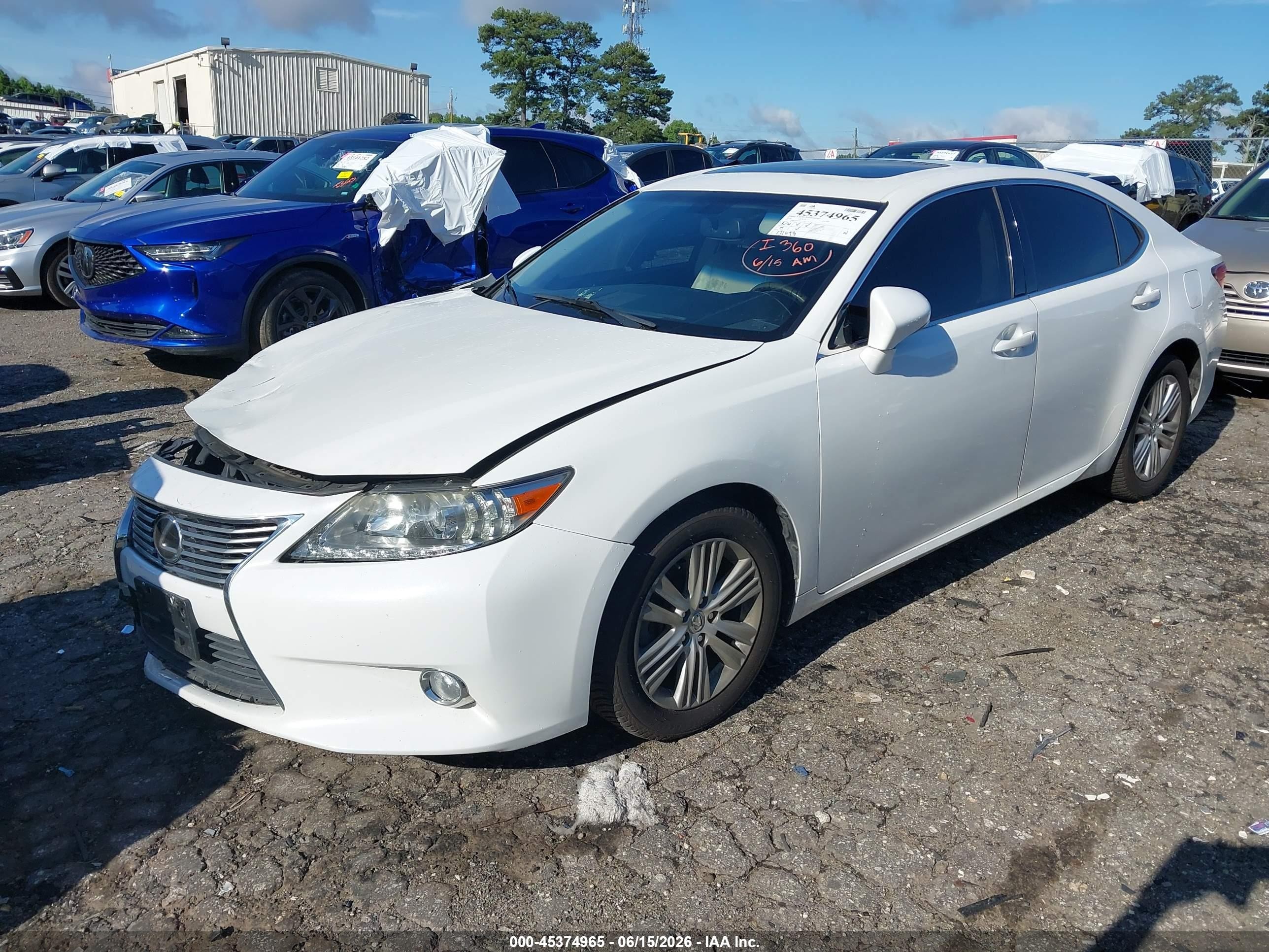 2014 Lexus Es 350   White vin: JTHBK1GG2E2113180