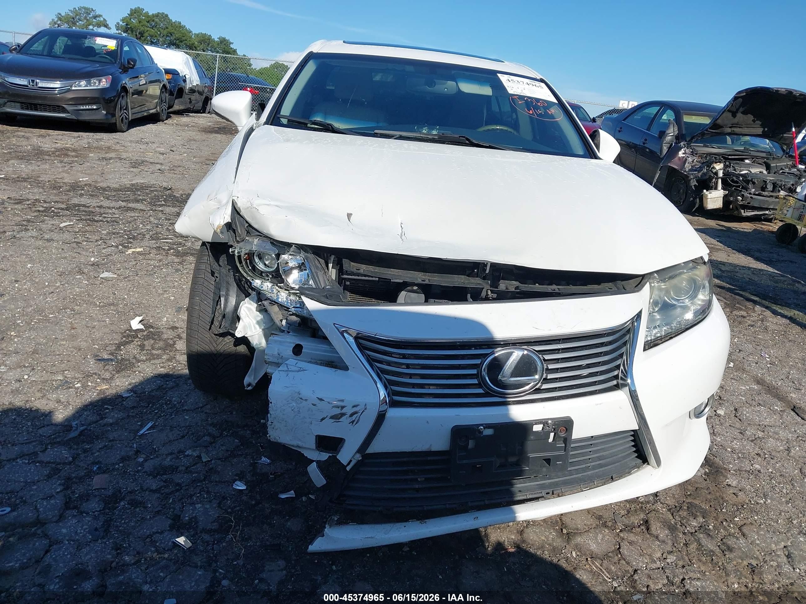 2014 Lexus Es 350   White vin: JTHBK1GG2E2113180