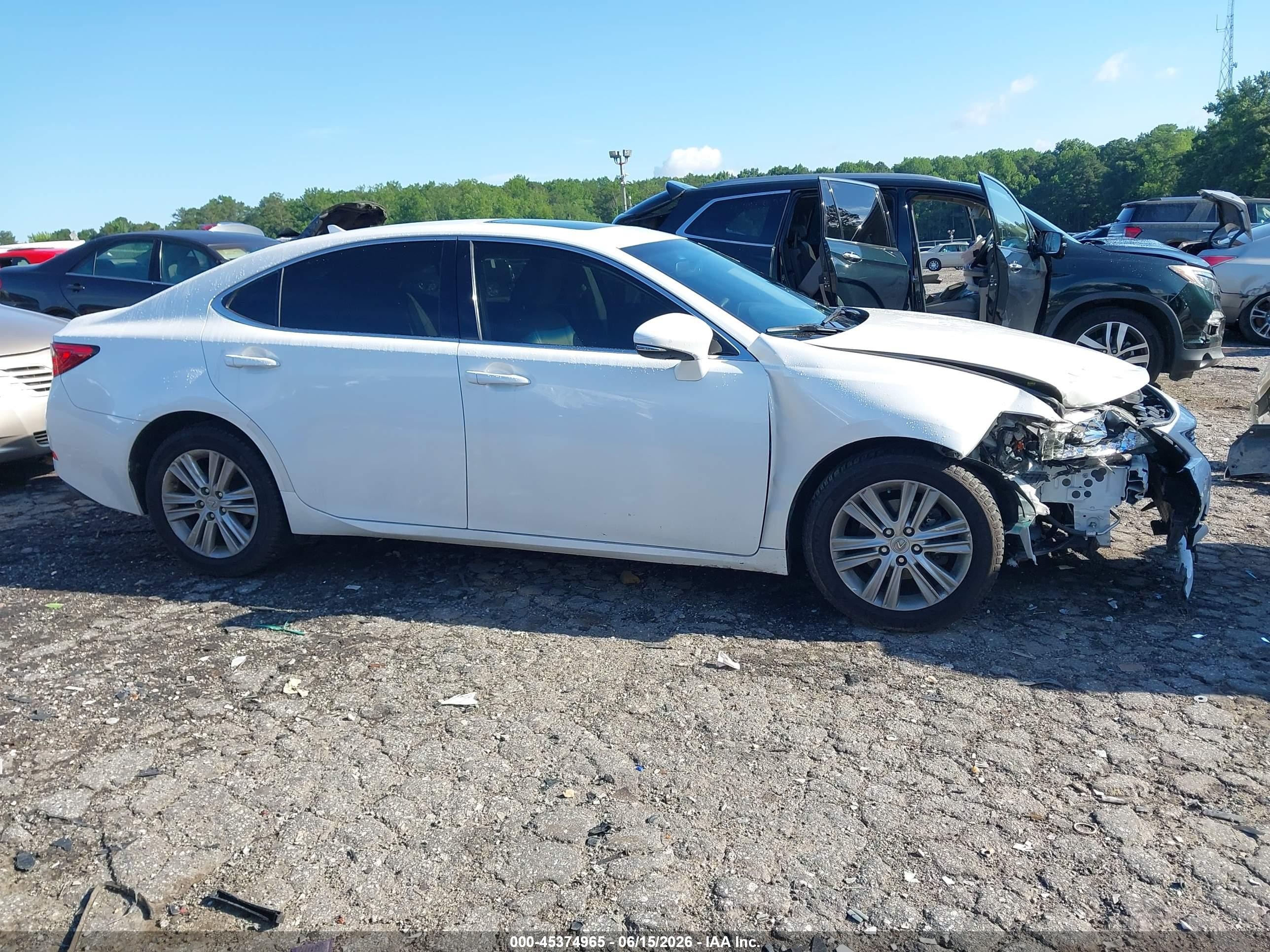 2014 Lexus Es 350   White vin: JTHBK1GG2E2113180