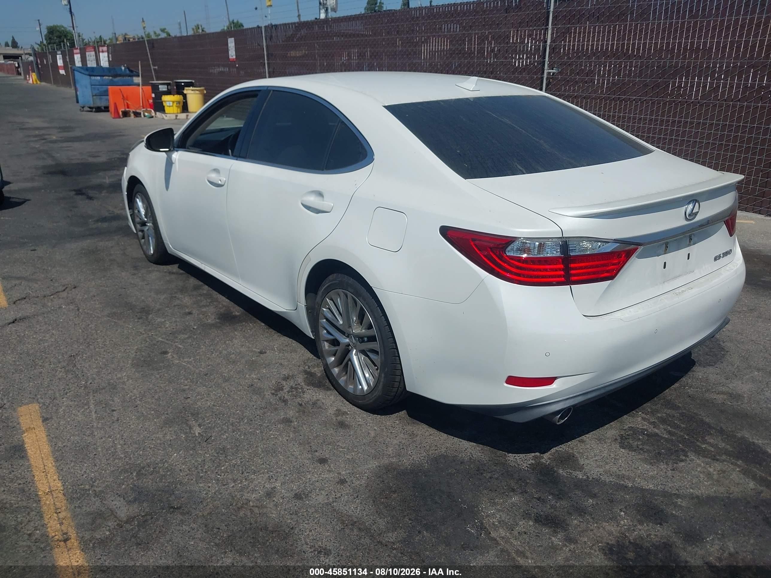 2014 Lexus Es 350   Белый vin: JTHBK1GG2E2114684