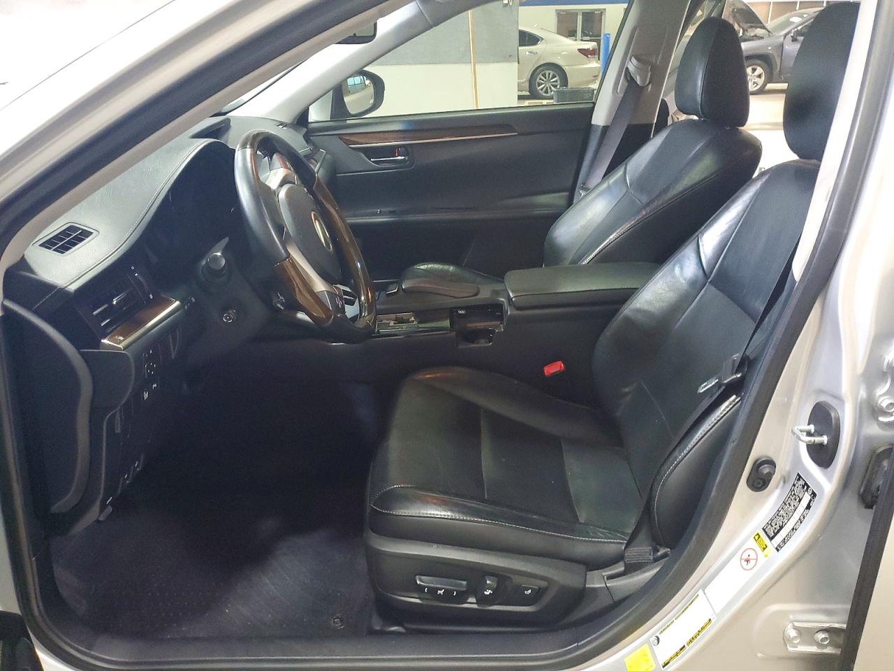 2014 Lexus Es 350 Silver vin: JTHBK1GG2E2117326