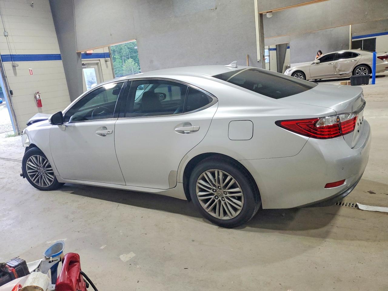2014 Lexus Es 350 Silver vin: JTHBK1GG2E2117326