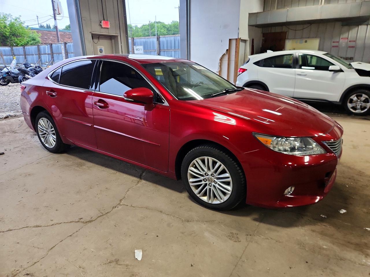 2014 Lexus Es 350 Red vin: JTHBK1GG2E2127726