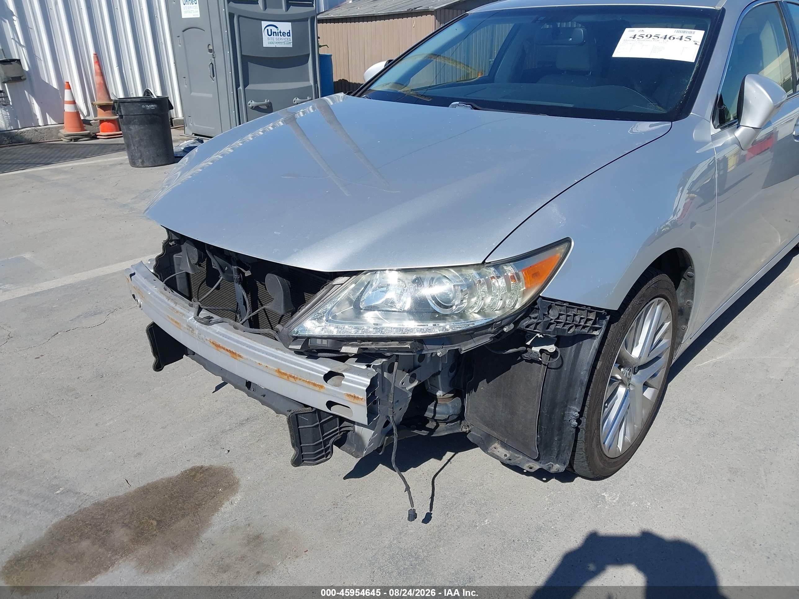 2014 Lexus Es 350 Silver vin: JTHBK1GG2E2139987