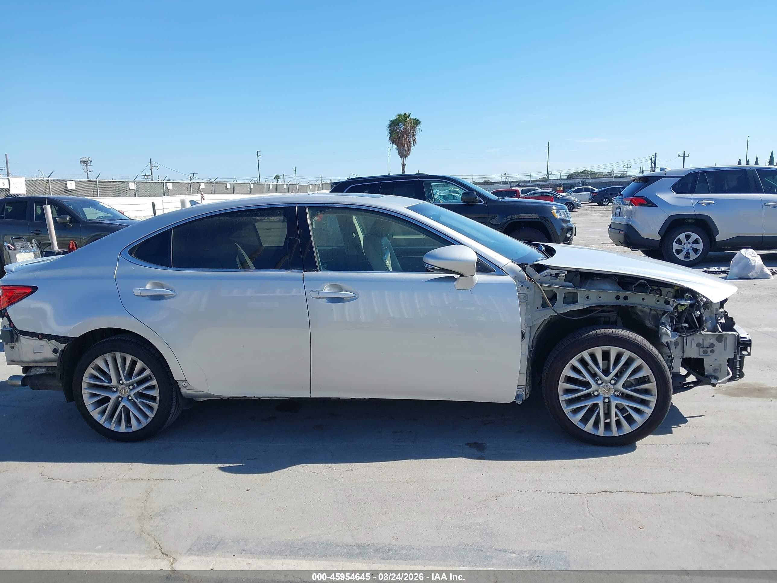 2014 Lexus Es 350 Silver vin: JTHBK1GG2E2139987