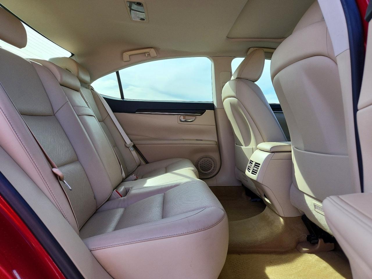2014 Lexus Es 350 Base Maroon vin: JTHBK1GG2E2145255