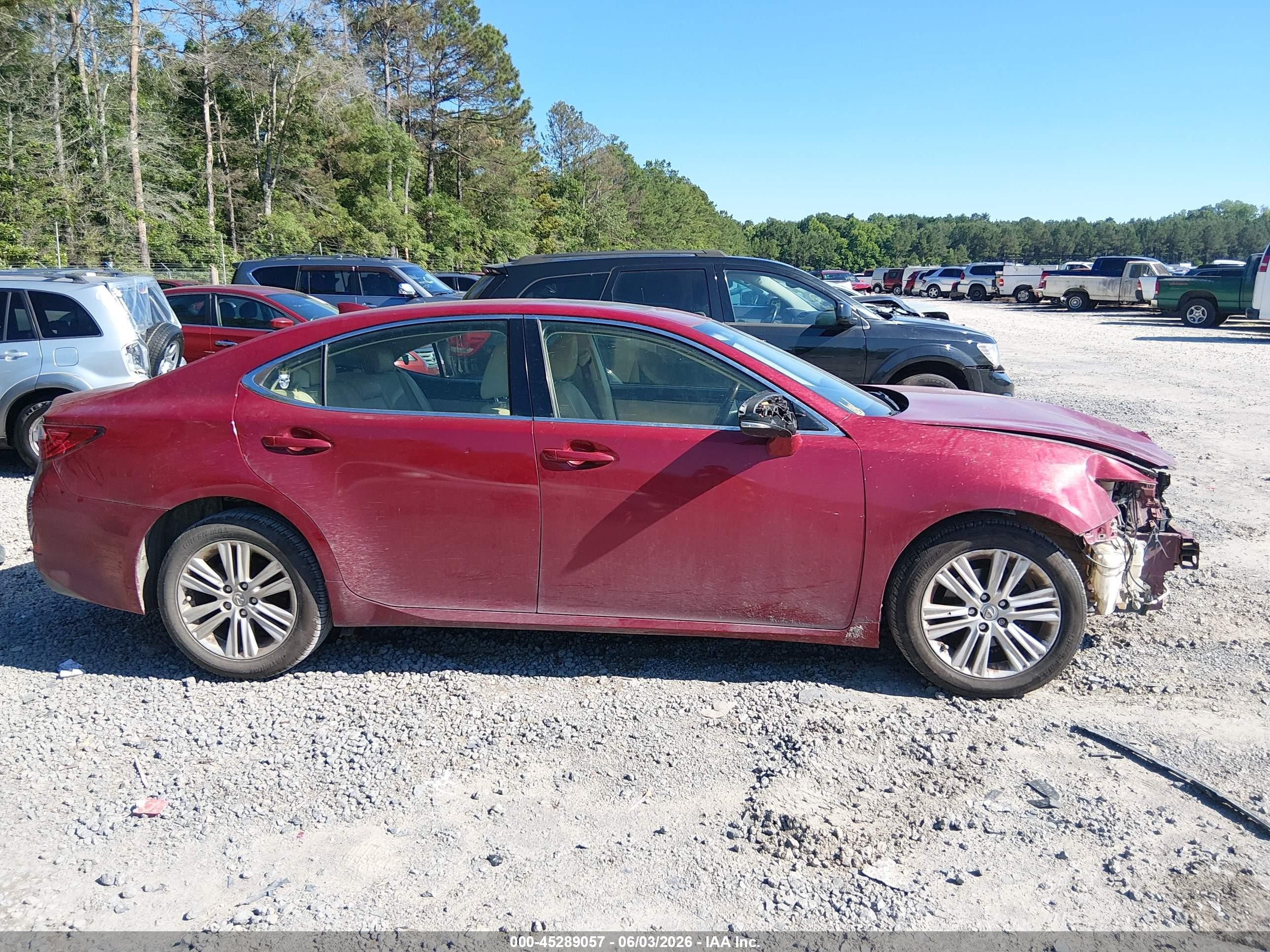2015 Lexus Es 350   Red vin: JTHBK1GG2F2158265