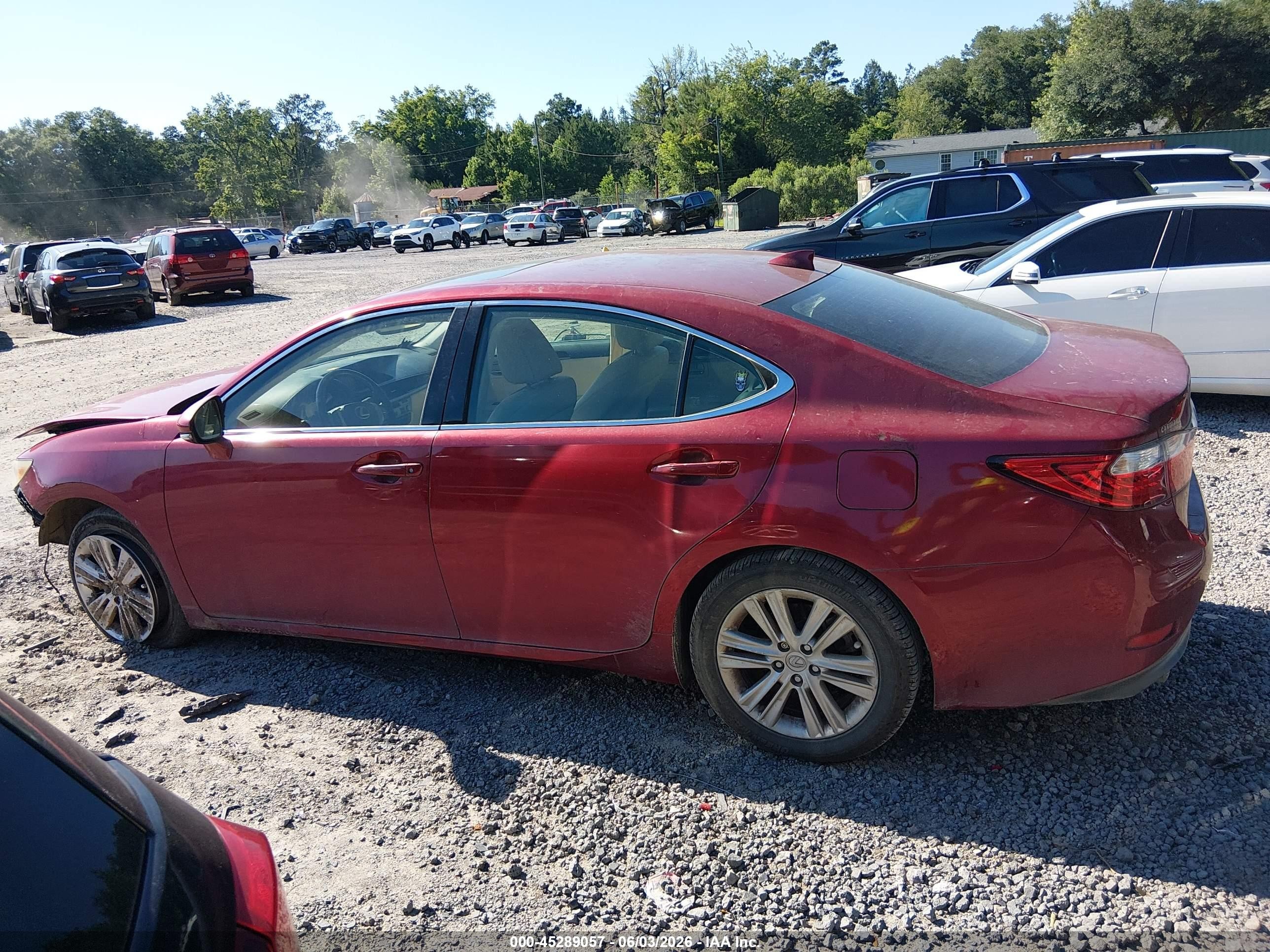 2015 Lexus Es 350   Red vin: JTHBK1GG2F2158265
