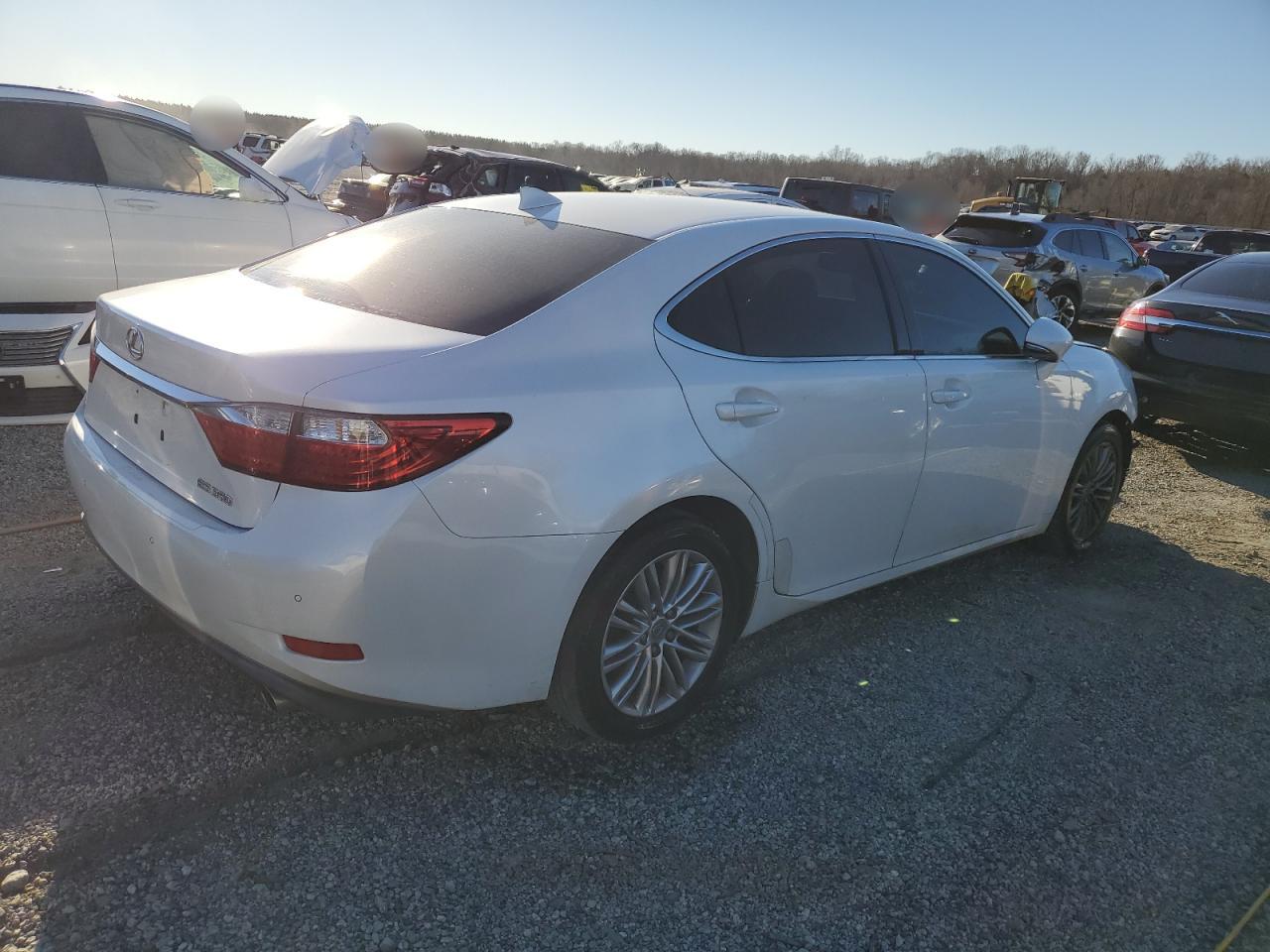 2015 Lexus Es 350 Белый vin: JTHBK1GG2F2158329