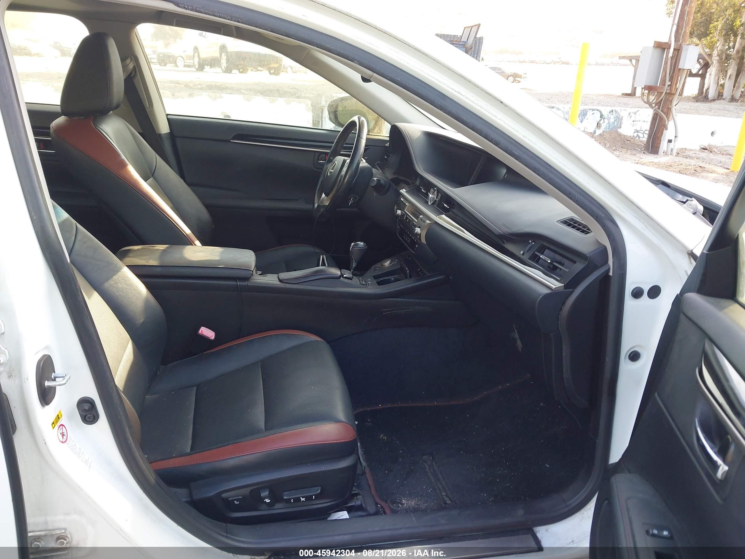 2015 Lexus Es 350 Crafted Line White vin: JTHBK1GG2F2179763