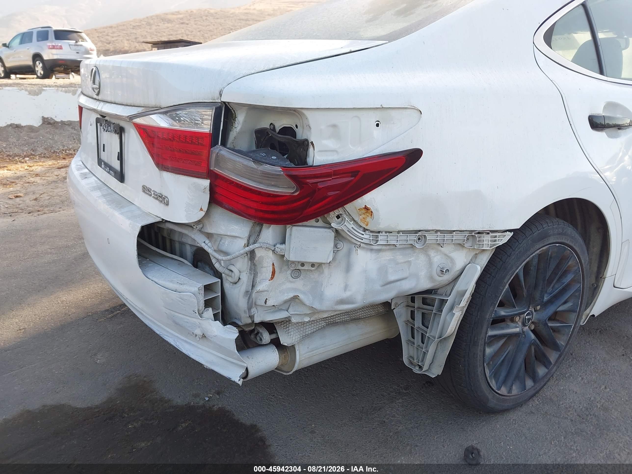 2015 Lexus Es 350 Crafted Line White vin: JTHBK1GG2F2179763