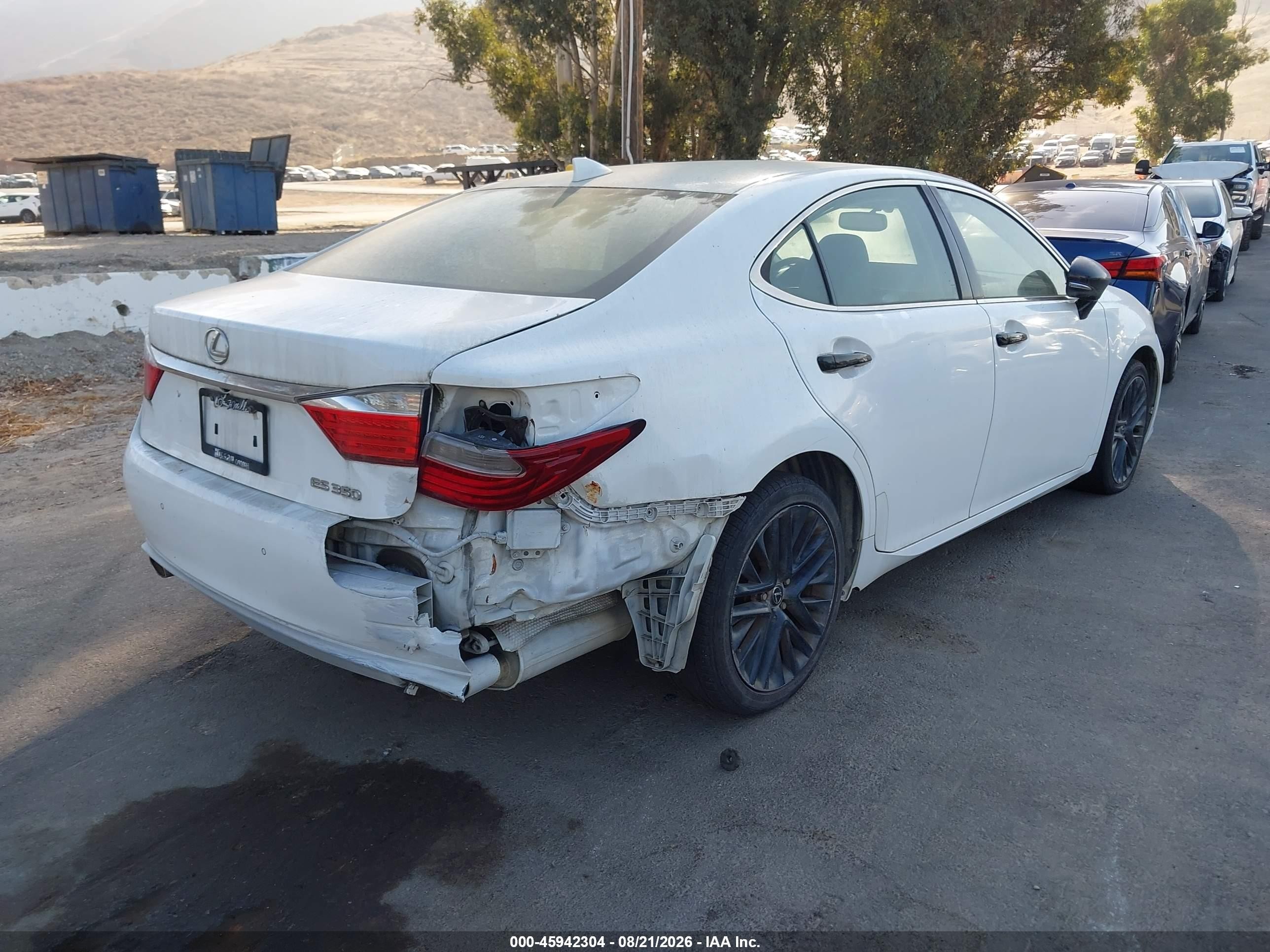 2015 Lexus Es 350 Crafted Line White vin: JTHBK1GG2F2179763