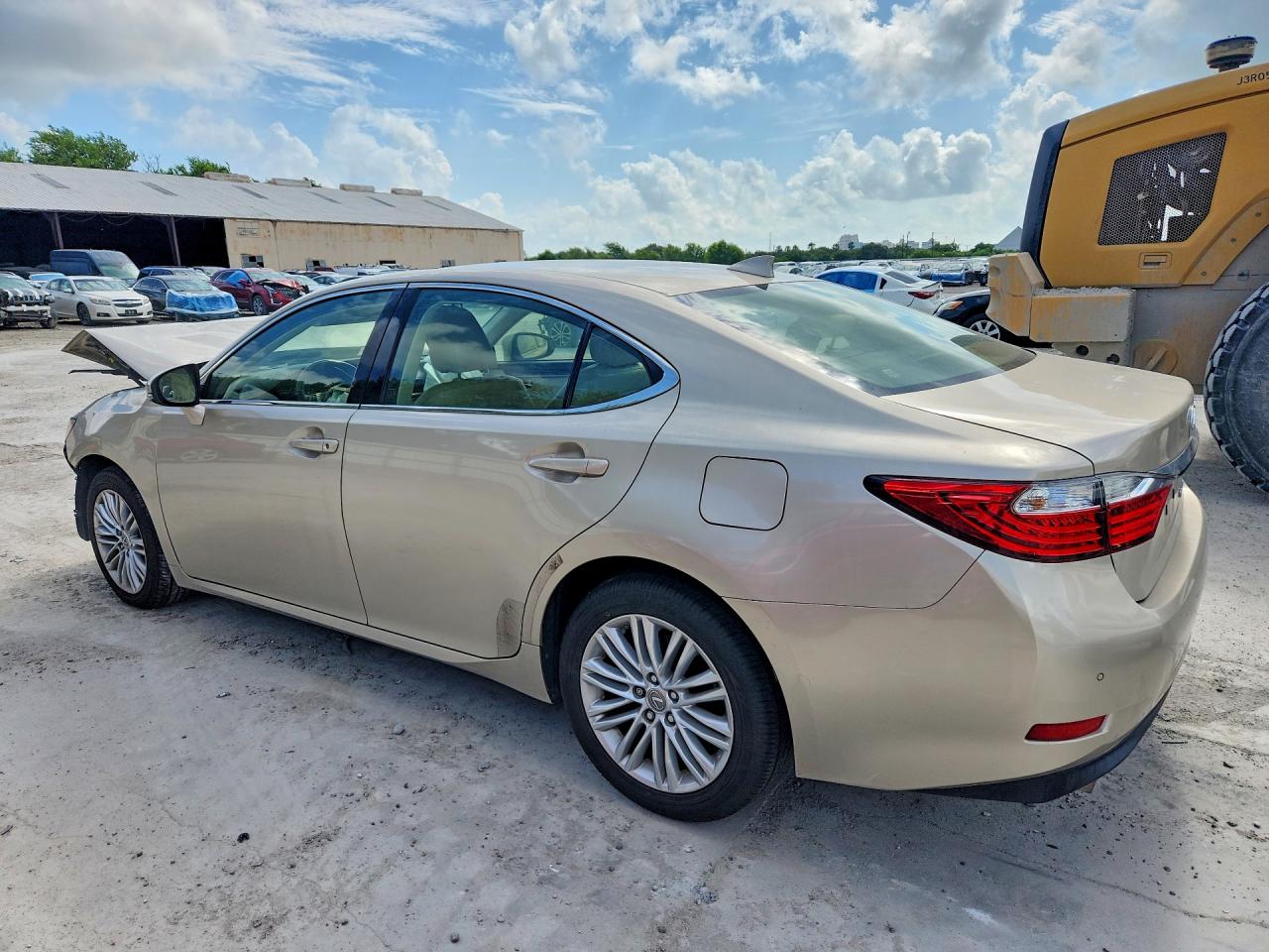 2015 Lexus Es 350 Gold vin: JTHBK1GG2F2182355