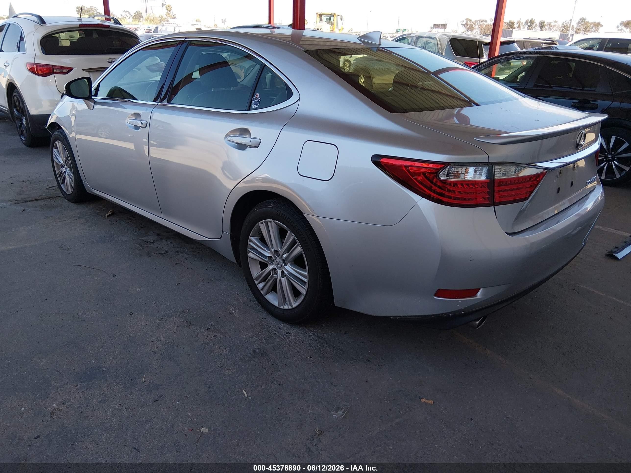 2015 Lexus Es 350   Серебряный vin: JTHBK1GG2F2187085