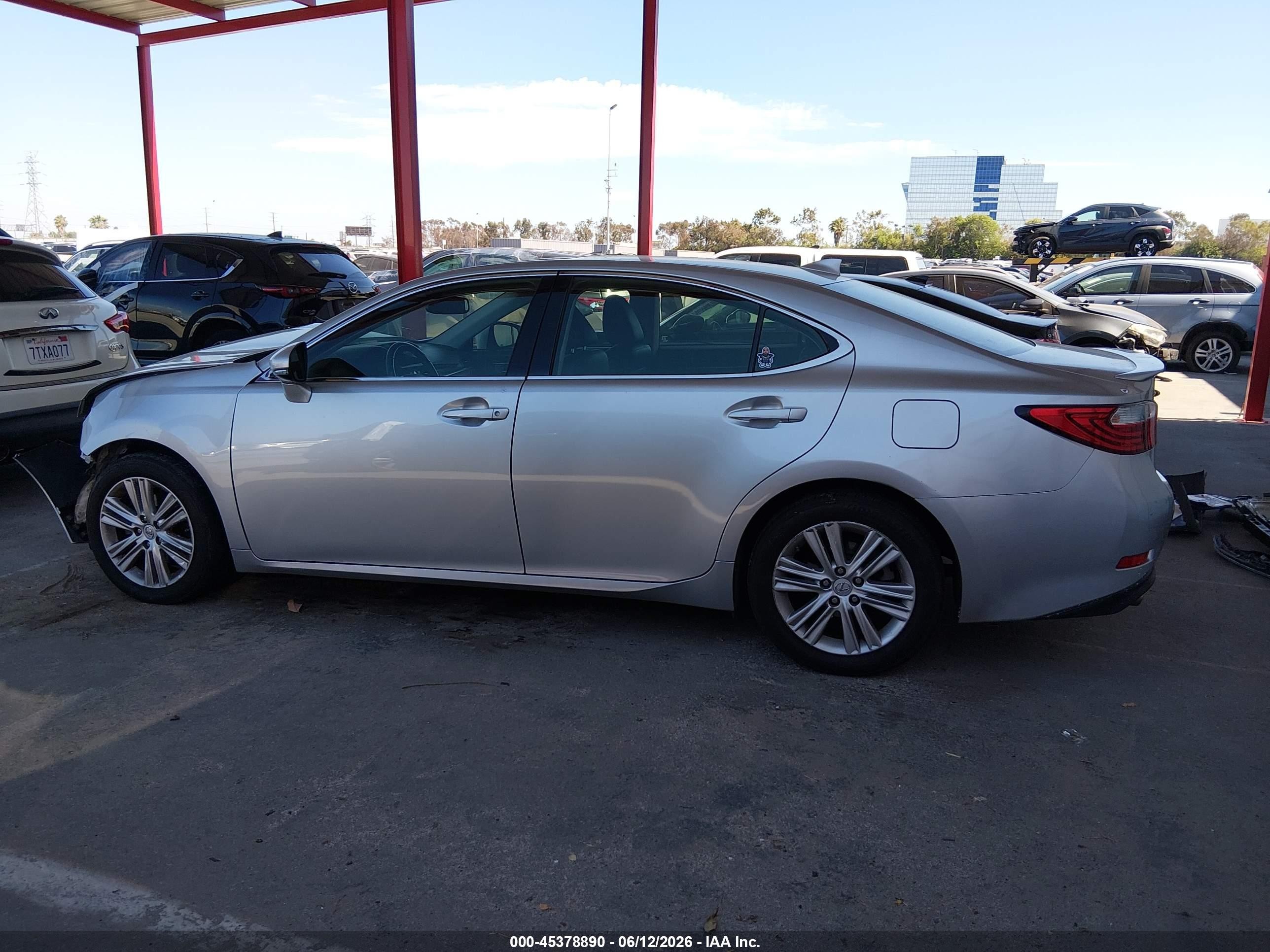 2015 Lexus Es 350   Серебряный vin: JTHBK1GG2F2187085
