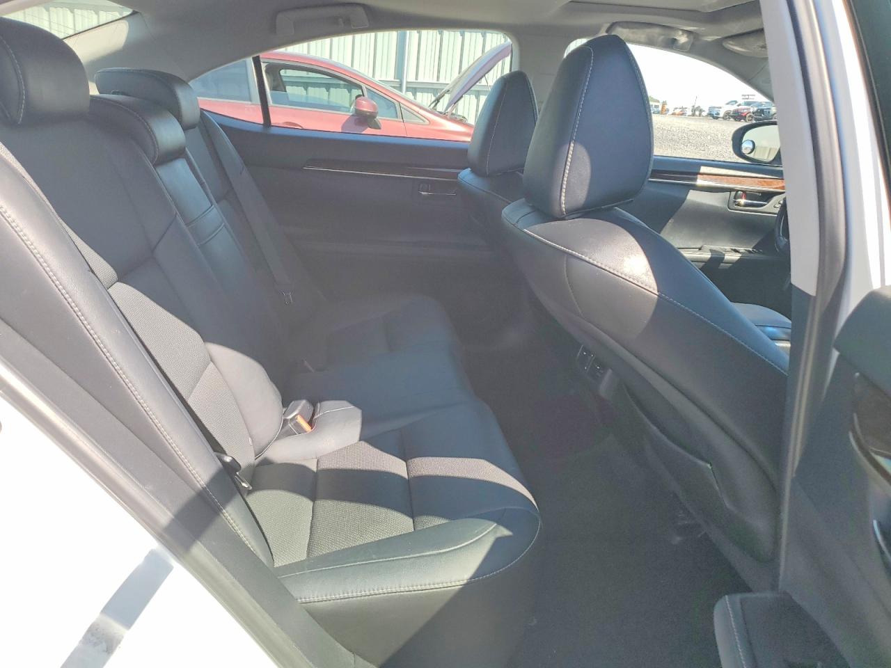 2015 Lexus Es 350 White vin: JTHBK1GG2F2190469