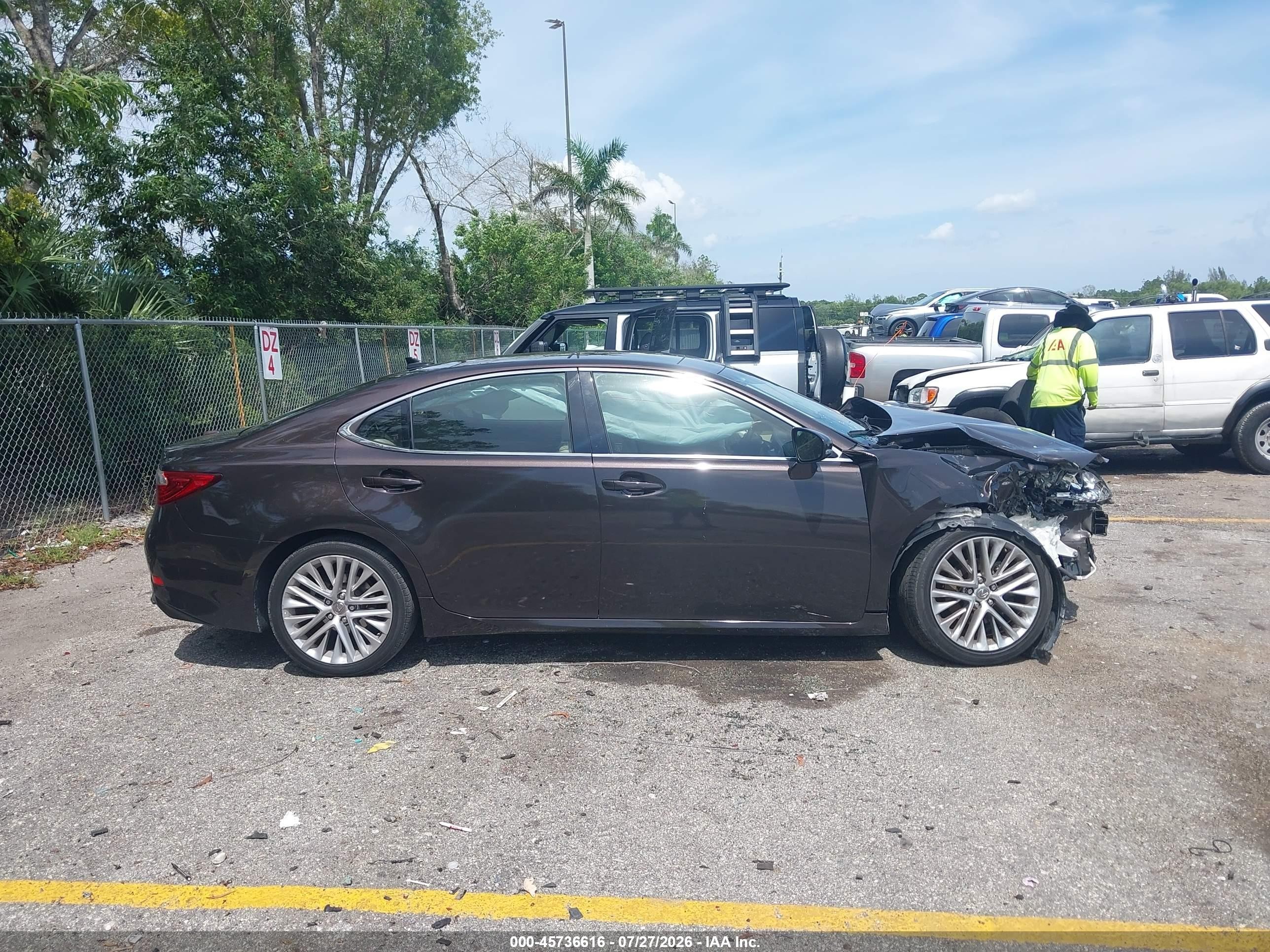 2015 Lexus Es 350 Brown vin: JTHBK1GG2F2198135