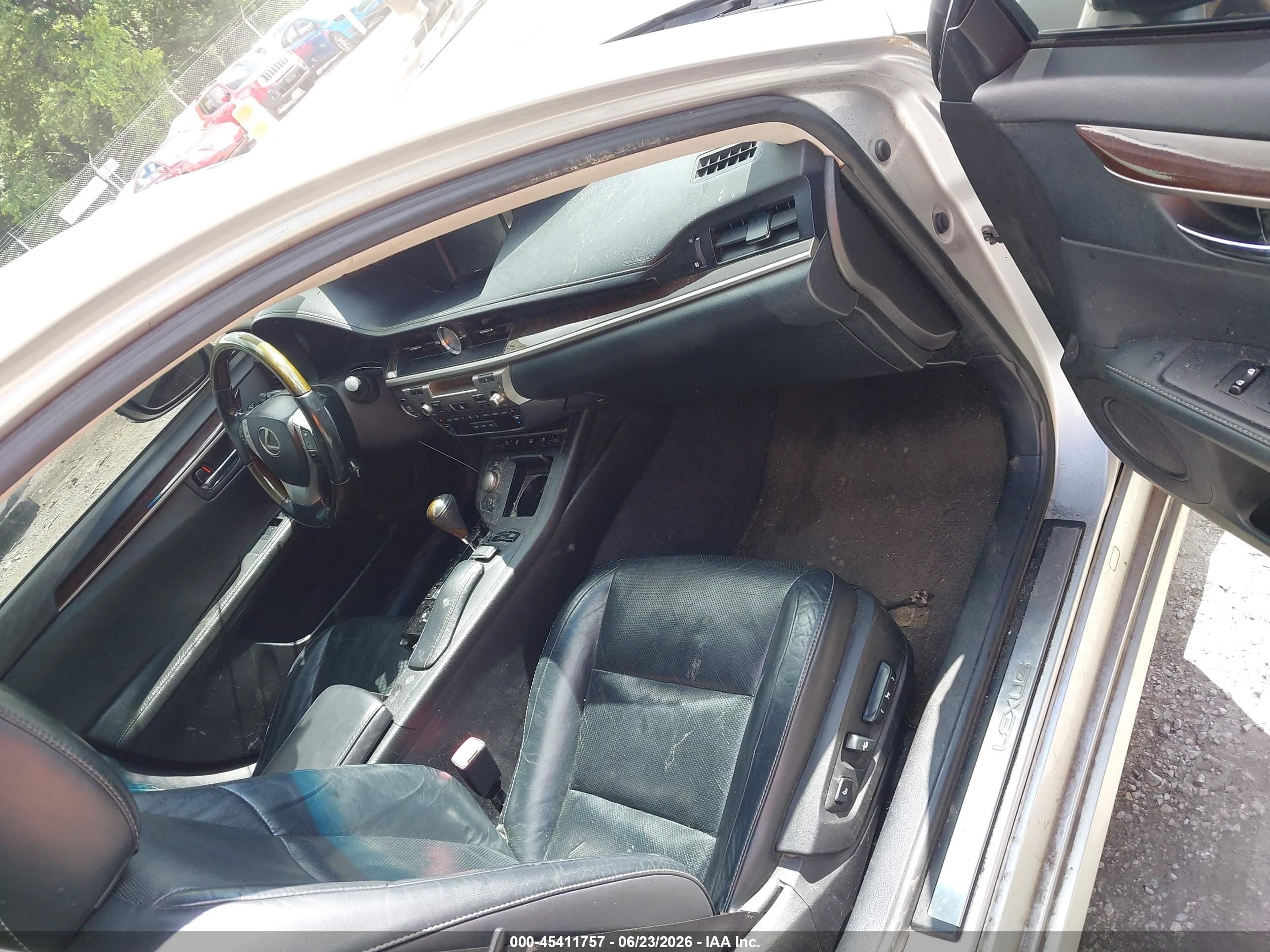 2013 Lexus Es 350   Silver vin: JTHBK1GG3D2011210