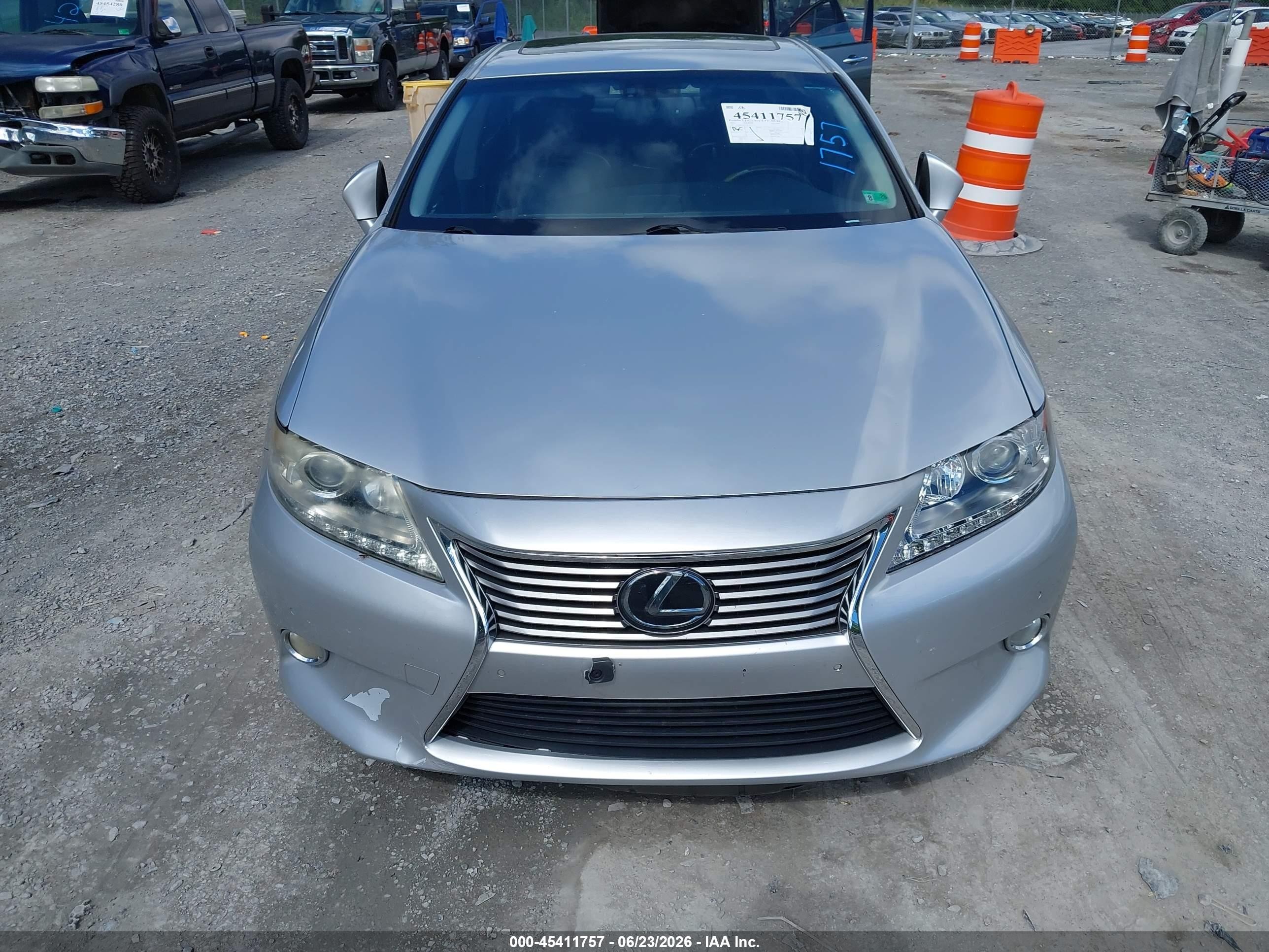 2013 Lexus Es 350   Silver vin: JTHBK1GG3D2011210