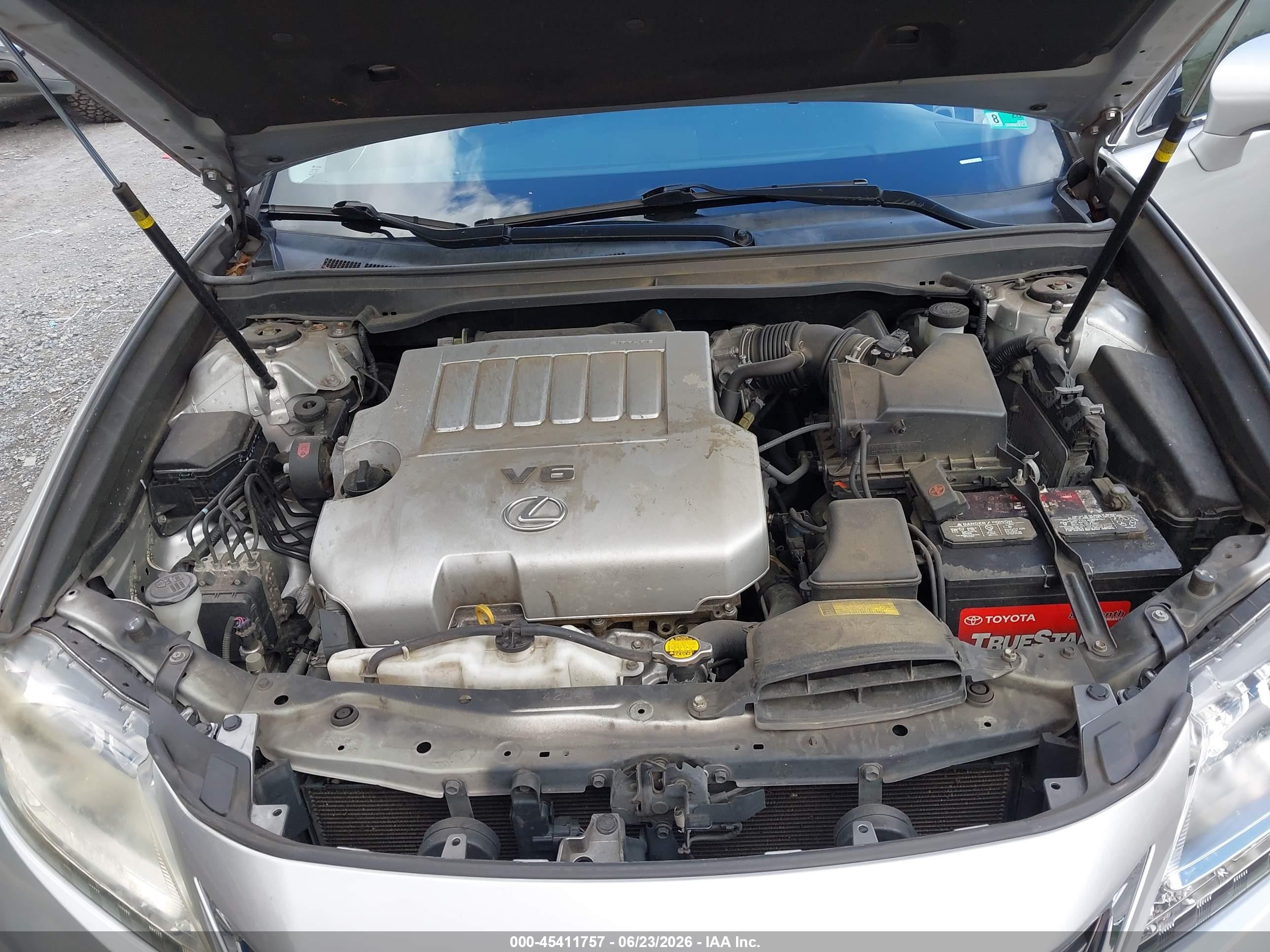 2013 Lexus Es 350   Silver vin: JTHBK1GG3D2011210