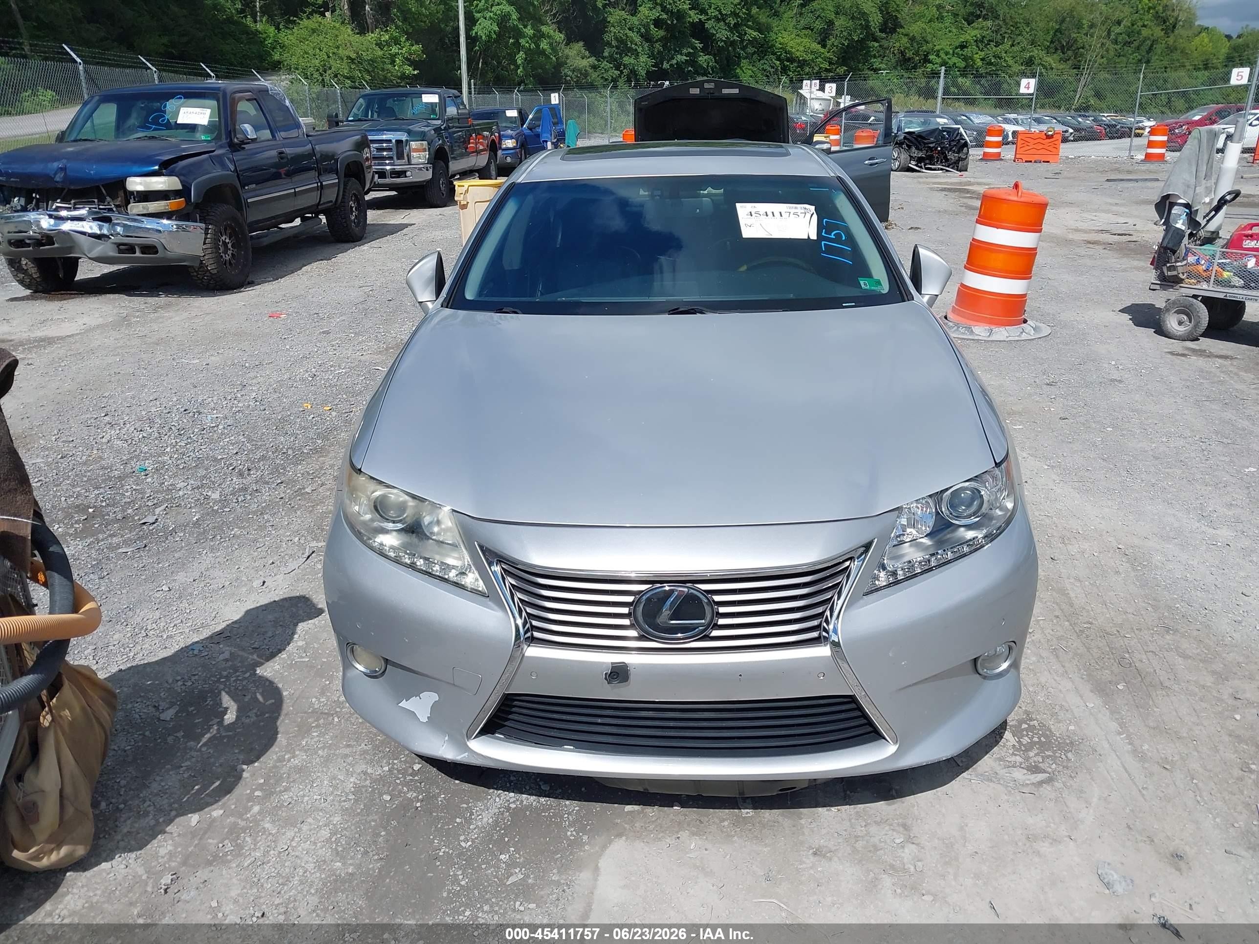 2013 Lexus Es 350   Silver vin: JTHBK1GG3D2011210