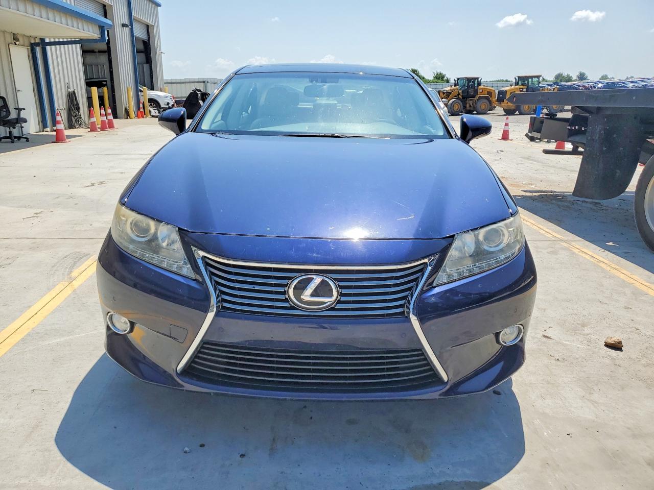 2013 Lexus Es 350 Blue vin: JTHBK1GG3D2046121