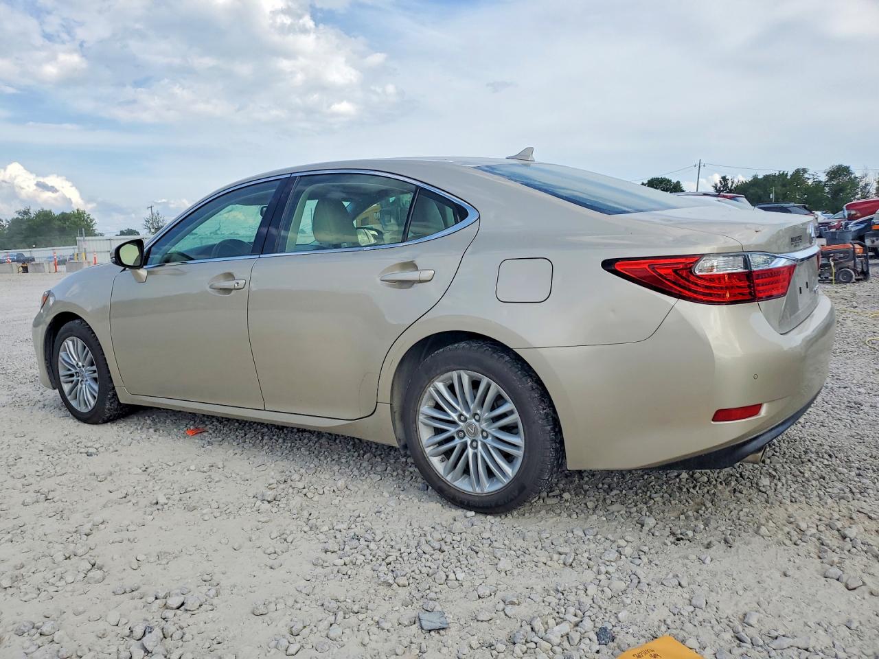2013 Lexus Es 350 Tan vin: JTHBK1GG3D2062903
