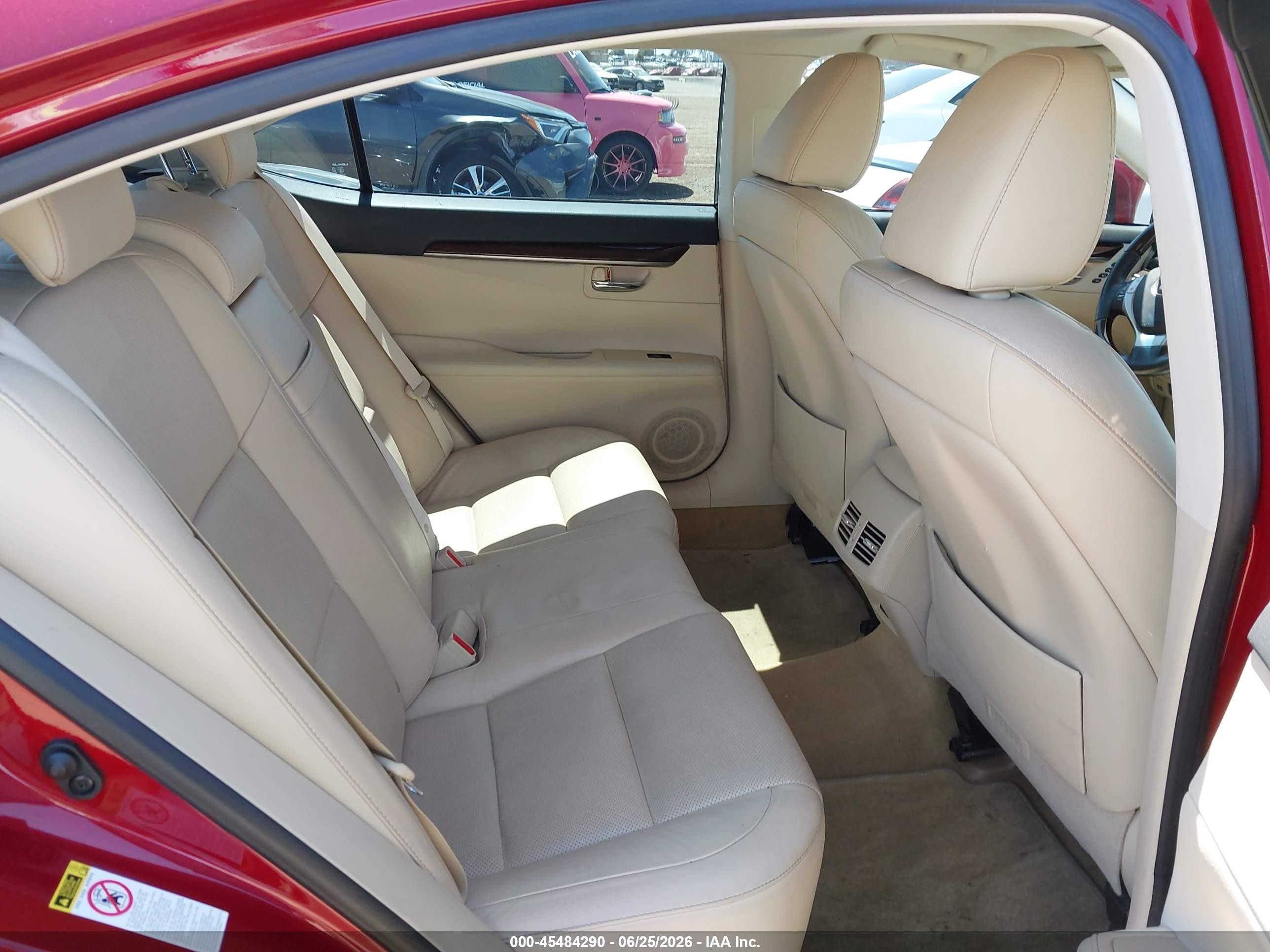 2013 Lexus Es 350   Red vin: JTHBK1GG3D2077529