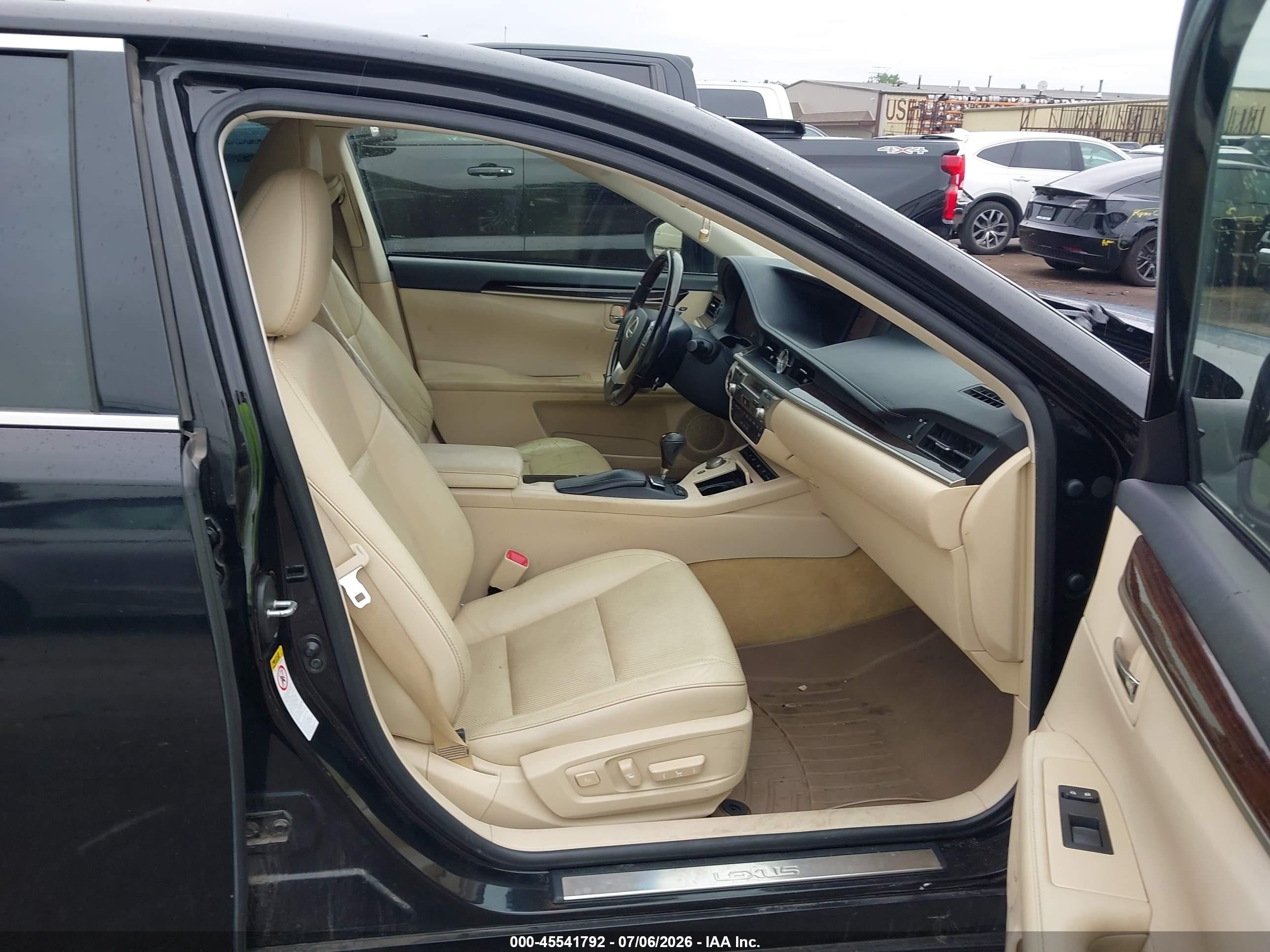 2013 Lexus Es 350   Black vin: JTHBK1GG3D2079846