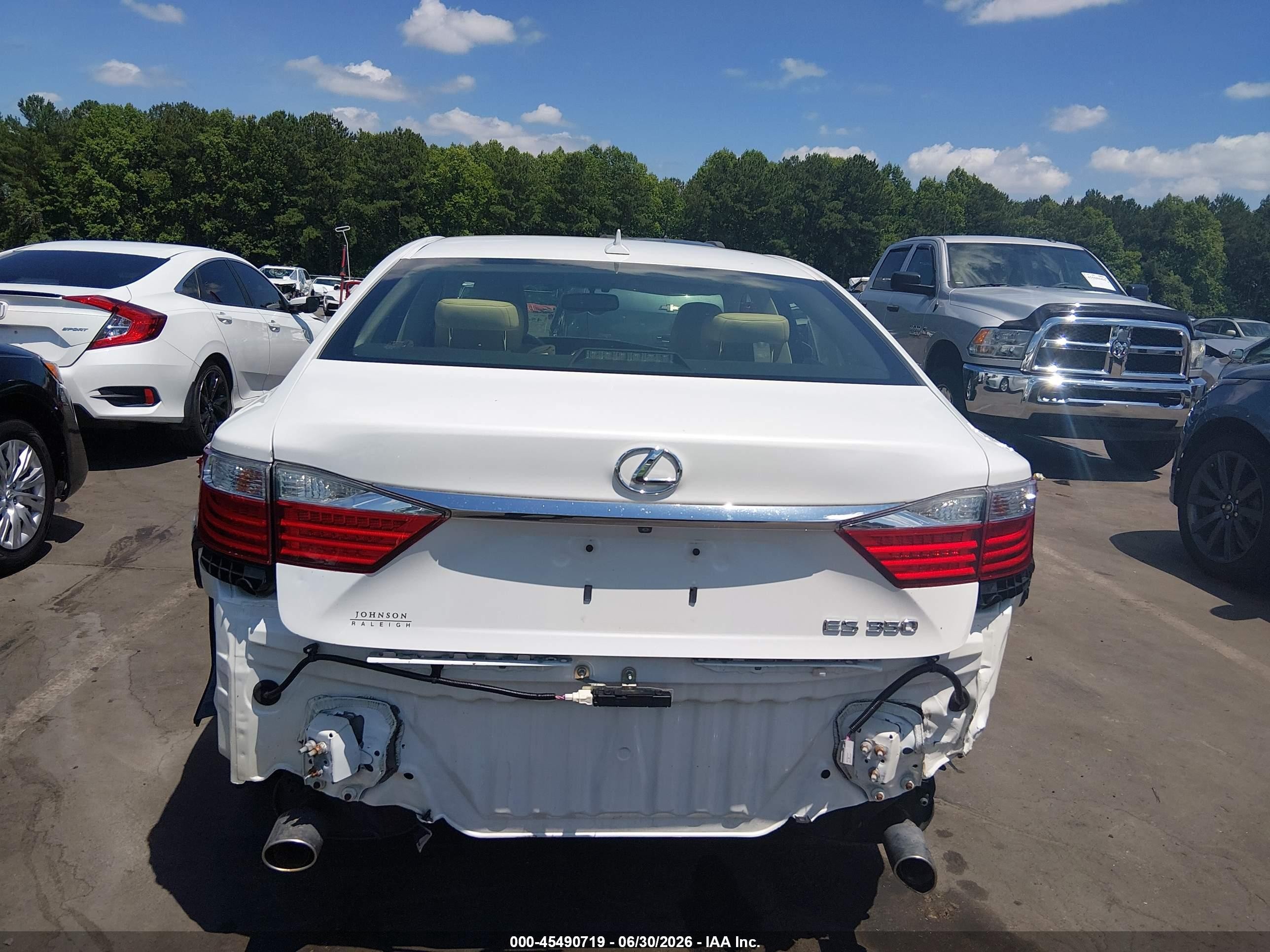 2014 Lexus Es 350   White vin: JTHBK1GG3E2085101