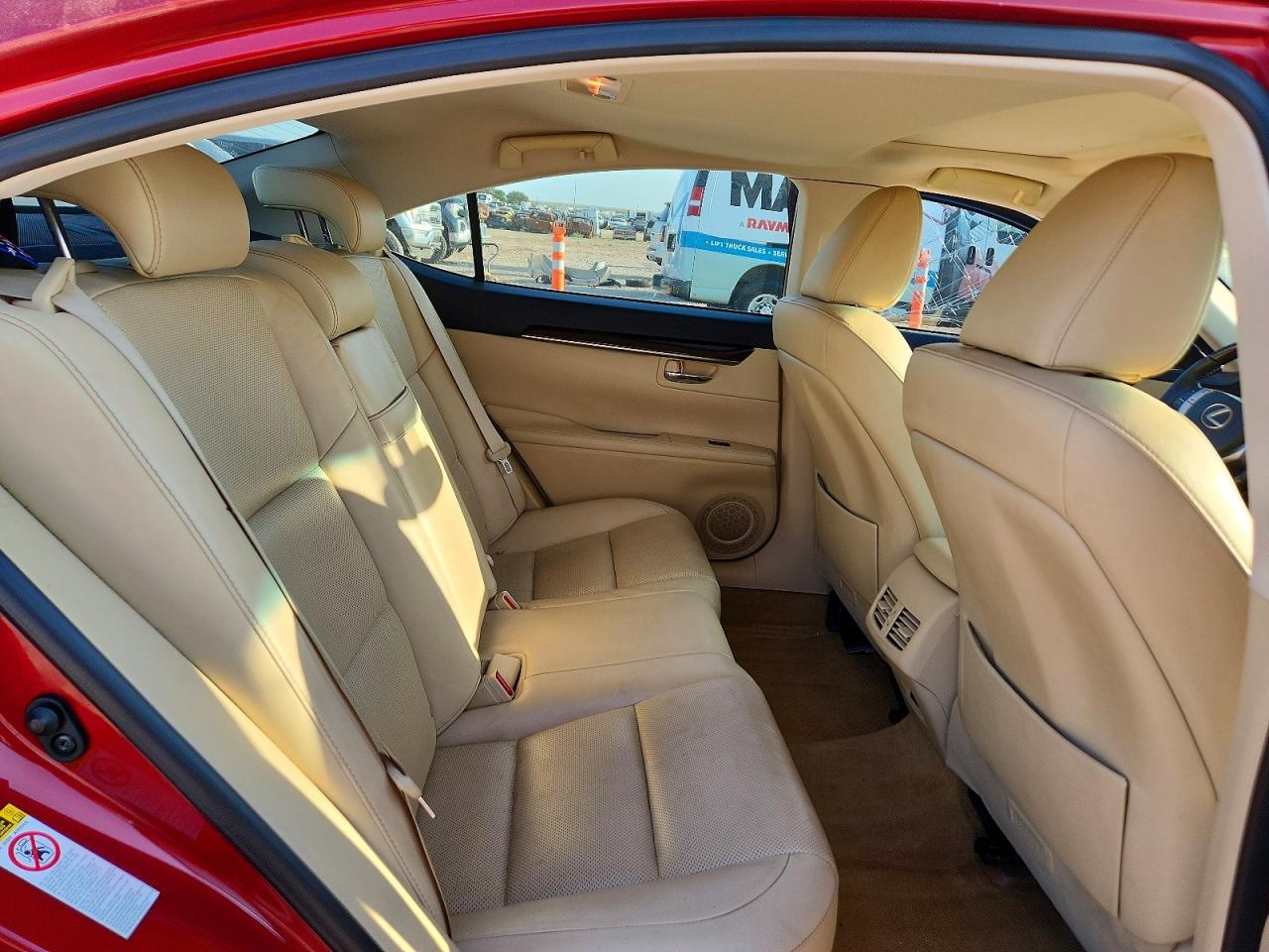 2014 Lexus Es 350 Red vin: JTHBK1GG3E2092355