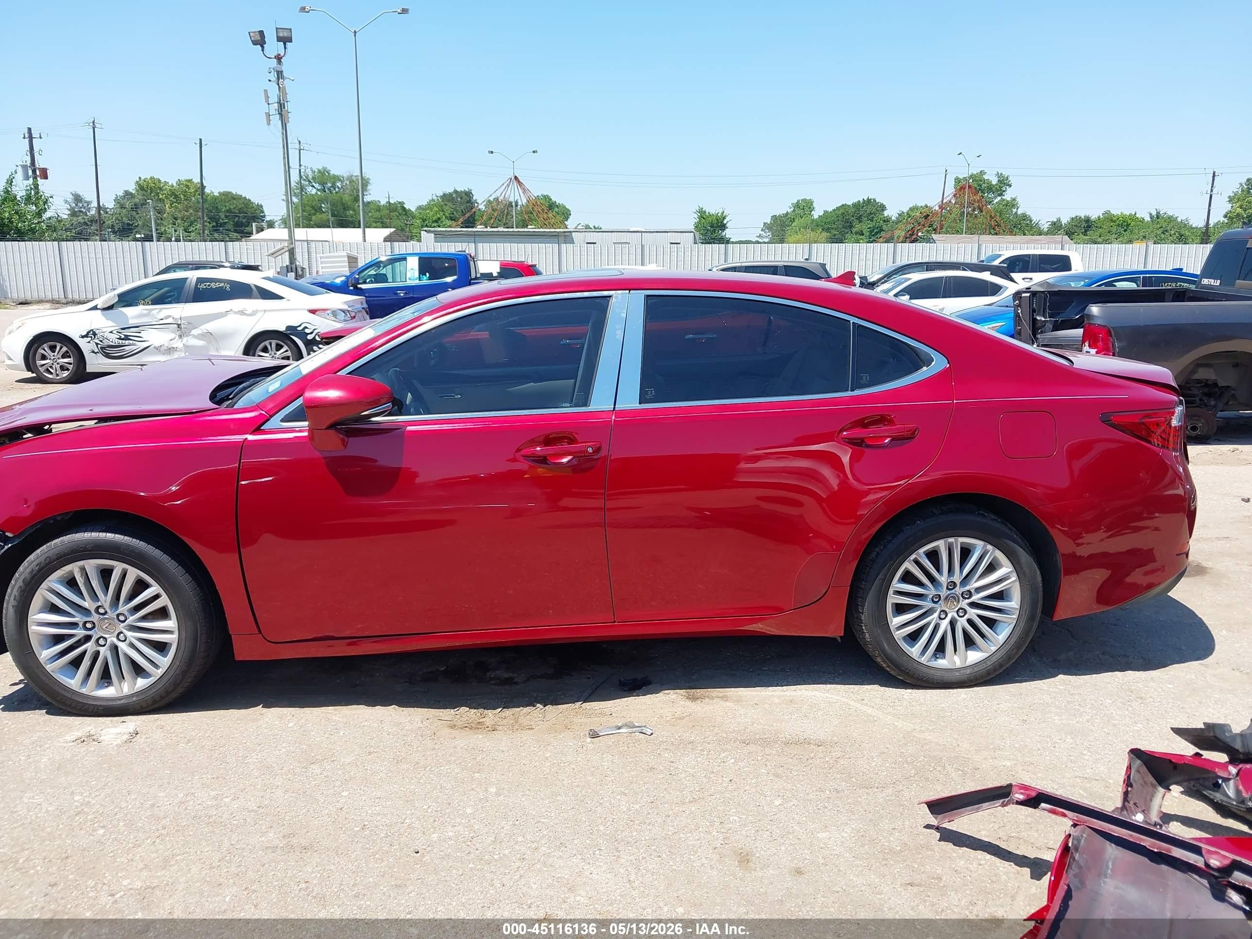 2014 Lexus Es 350   Red vin: JTHBK1GG3E2093036