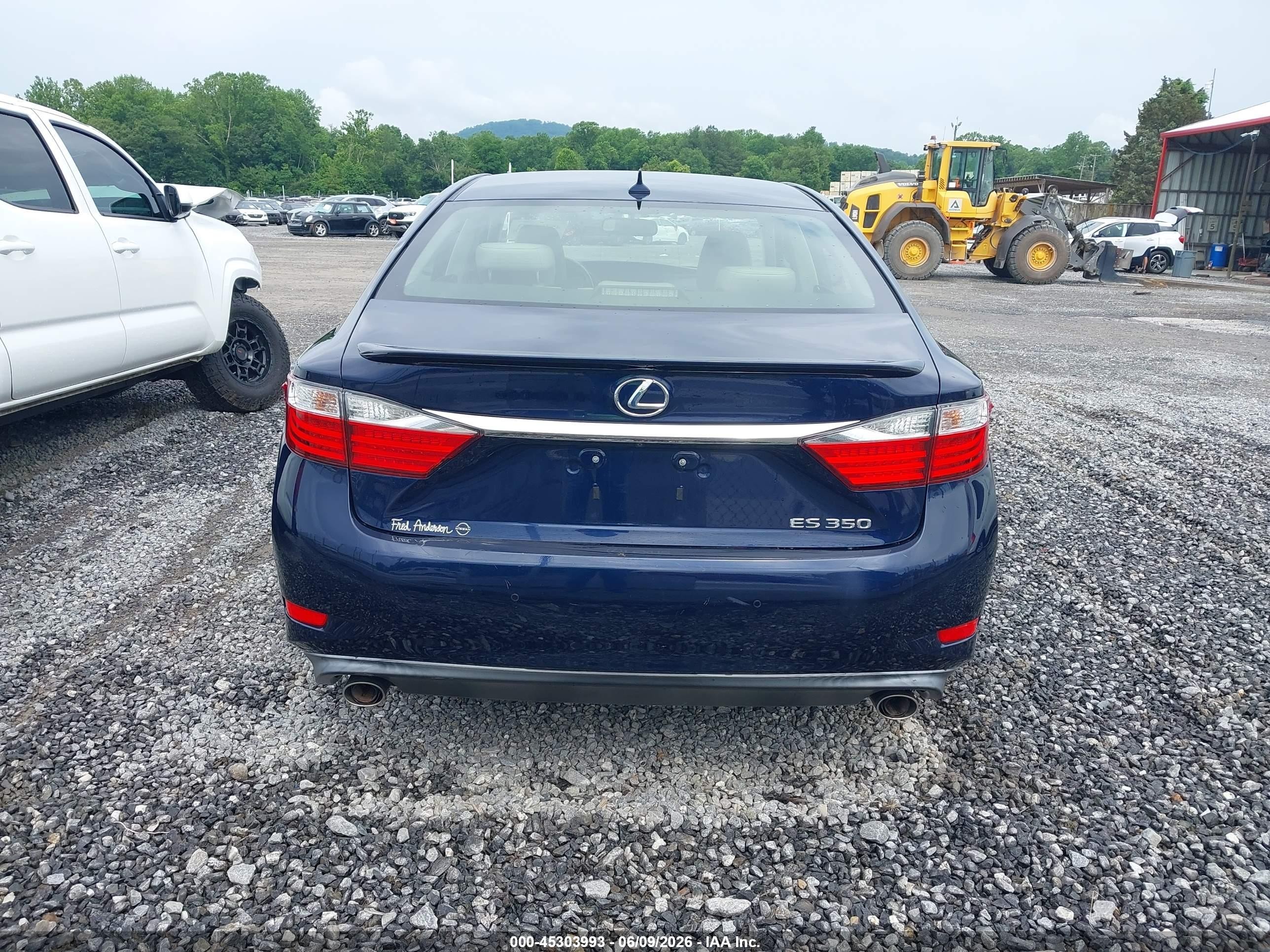 2014 Lexus Es 350 Blue vin: JTHBK1GG3E2107839