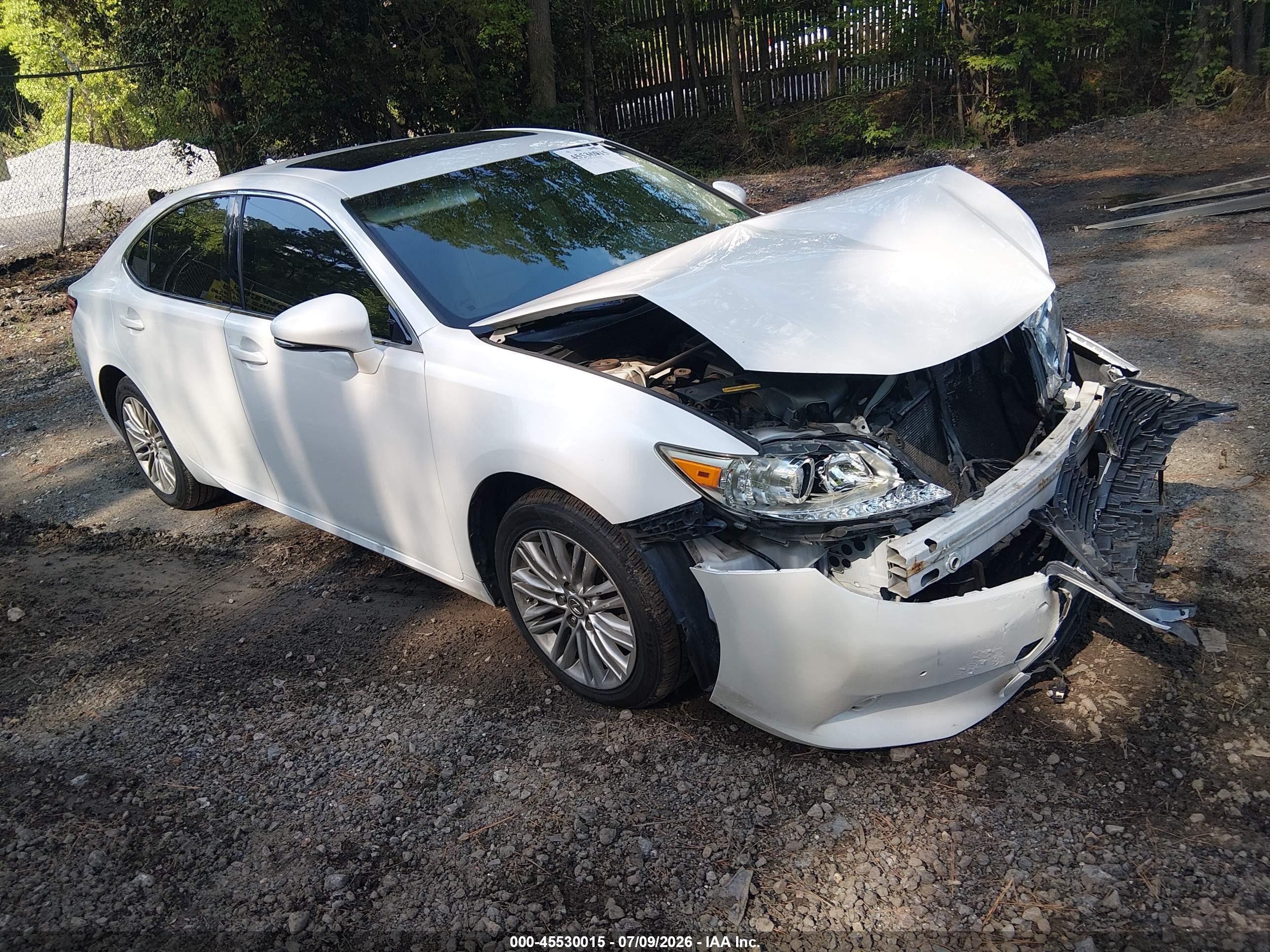2014 Lexus Es 350   White vin: JTHBK1GG3E2109932