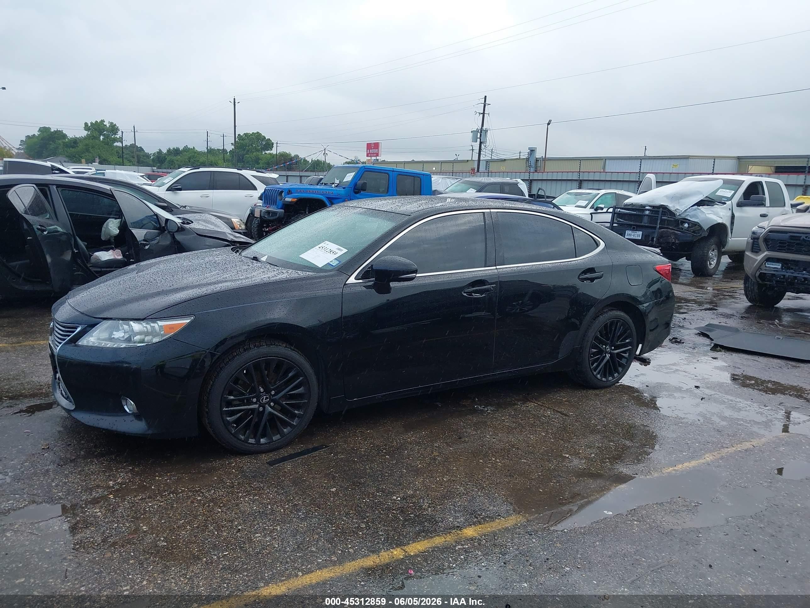 2014 Lexus Es 350   Black vin: JTHBK1GG3E2123829