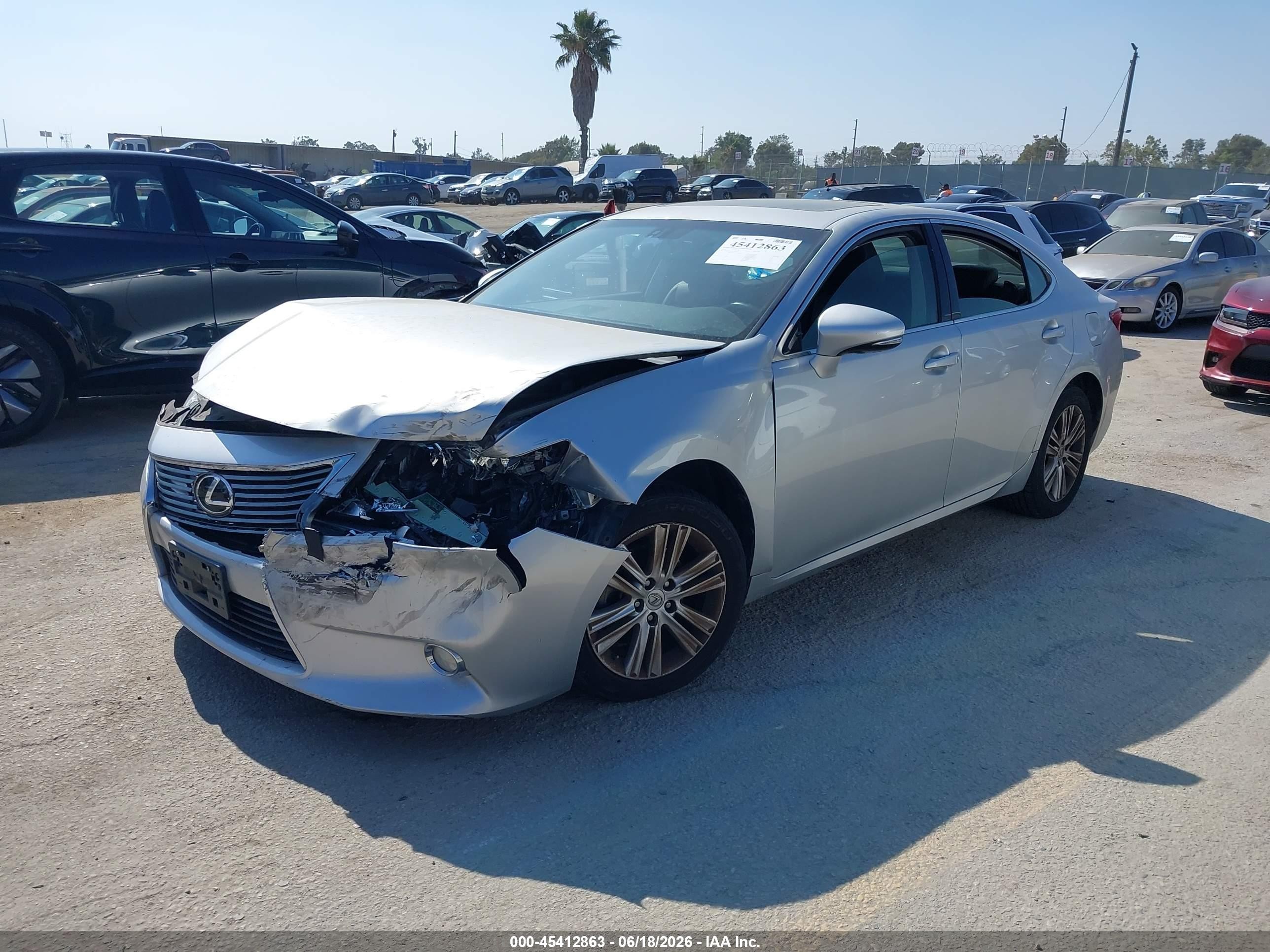2014 Lexus Es 350   Silver vin: JTHBK1GG3E2124169