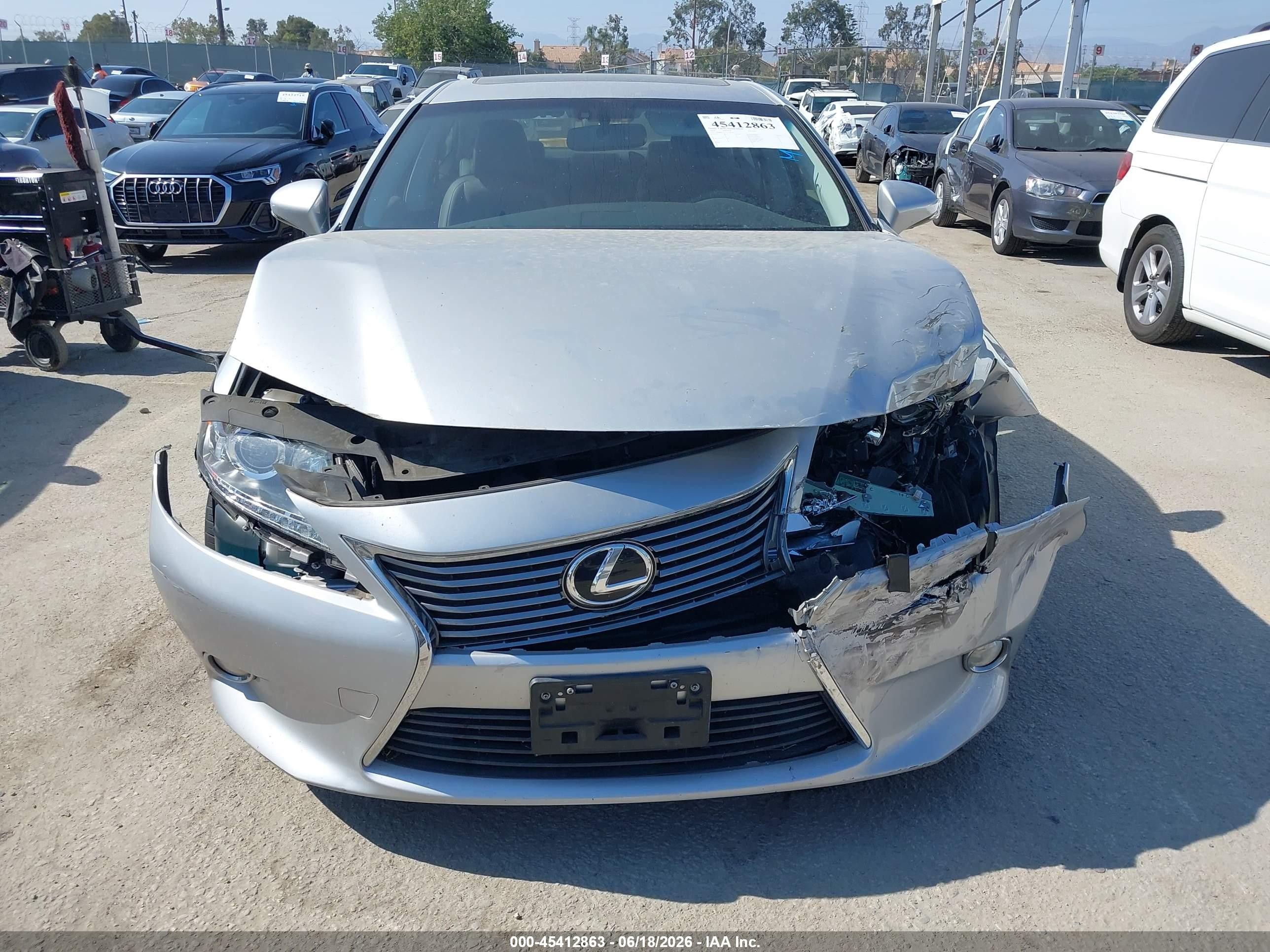 2014 Lexus Es 350   Silver vin: JTHBK1GG3E2124169