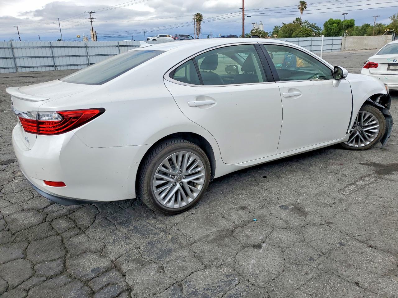 2014 Lexus Es 350 White vin: JTHBK1GG3E2129517