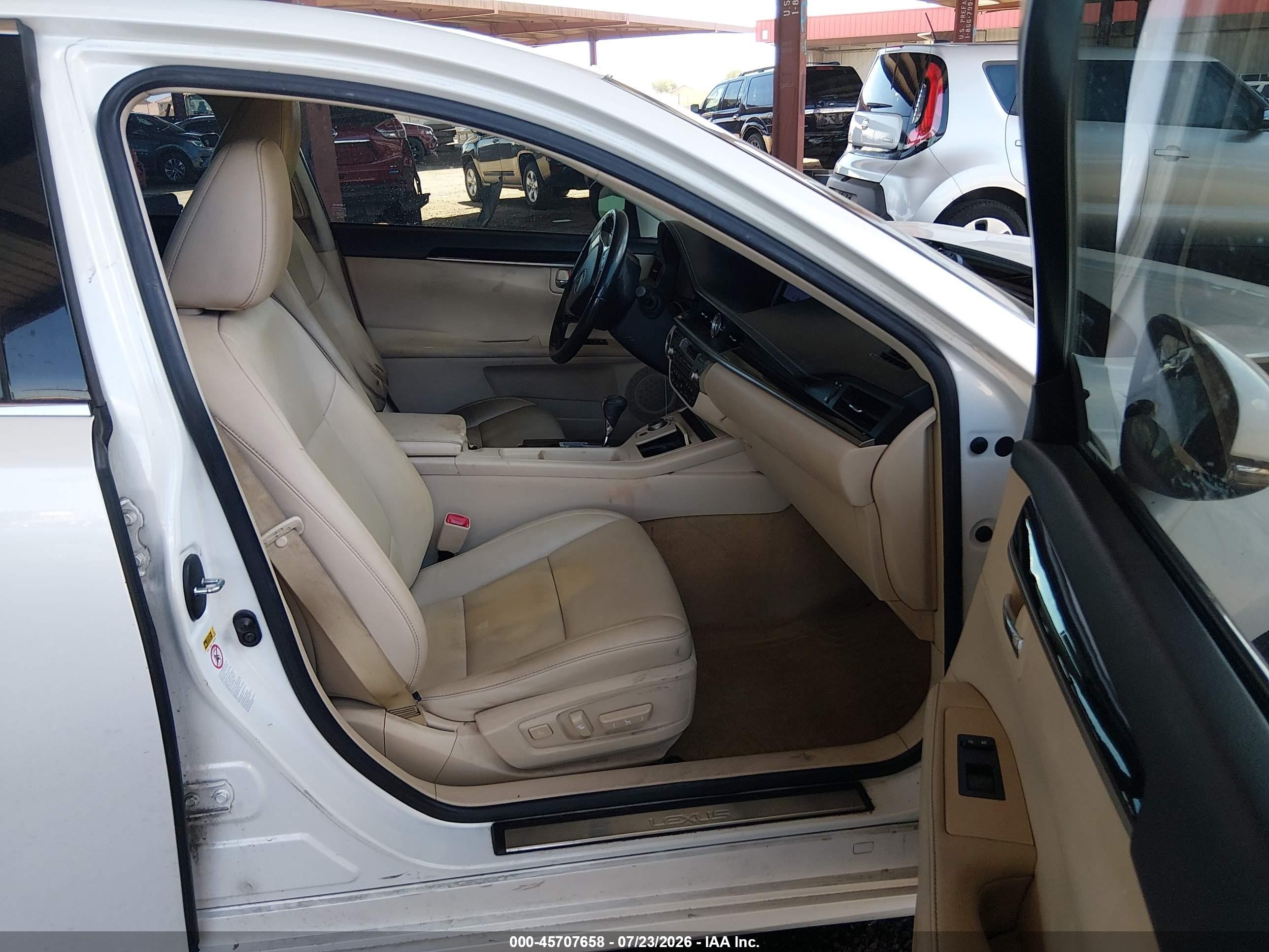 2014 Lexus Es 350   White vin: JTHBK1GG3E2139674