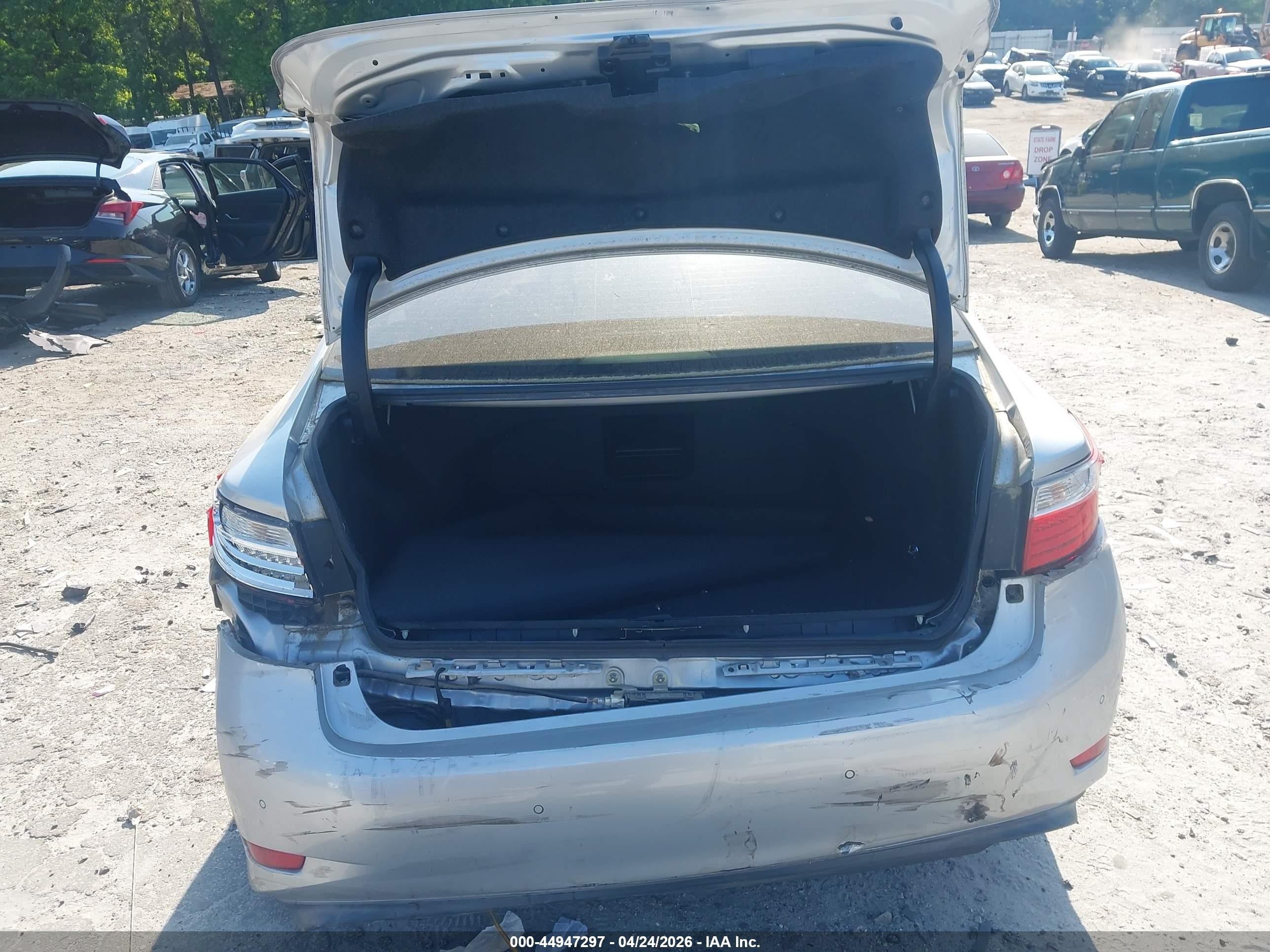2014 Lexus Es 350   Silver vin: JTHBK1GG3E2141487