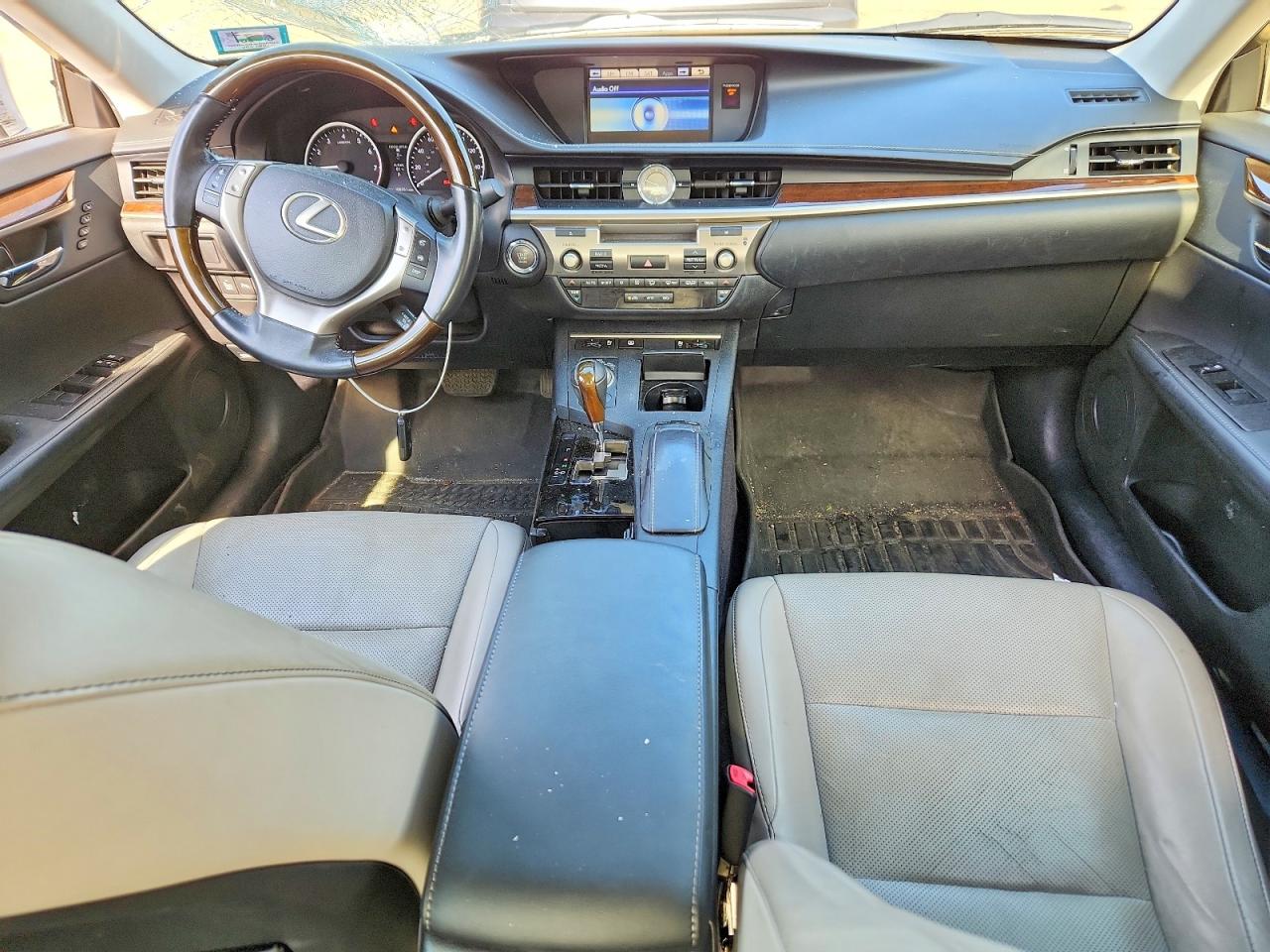2014 Lexus Es 350 Серебряный vin: JTHBK1GG3E2141909