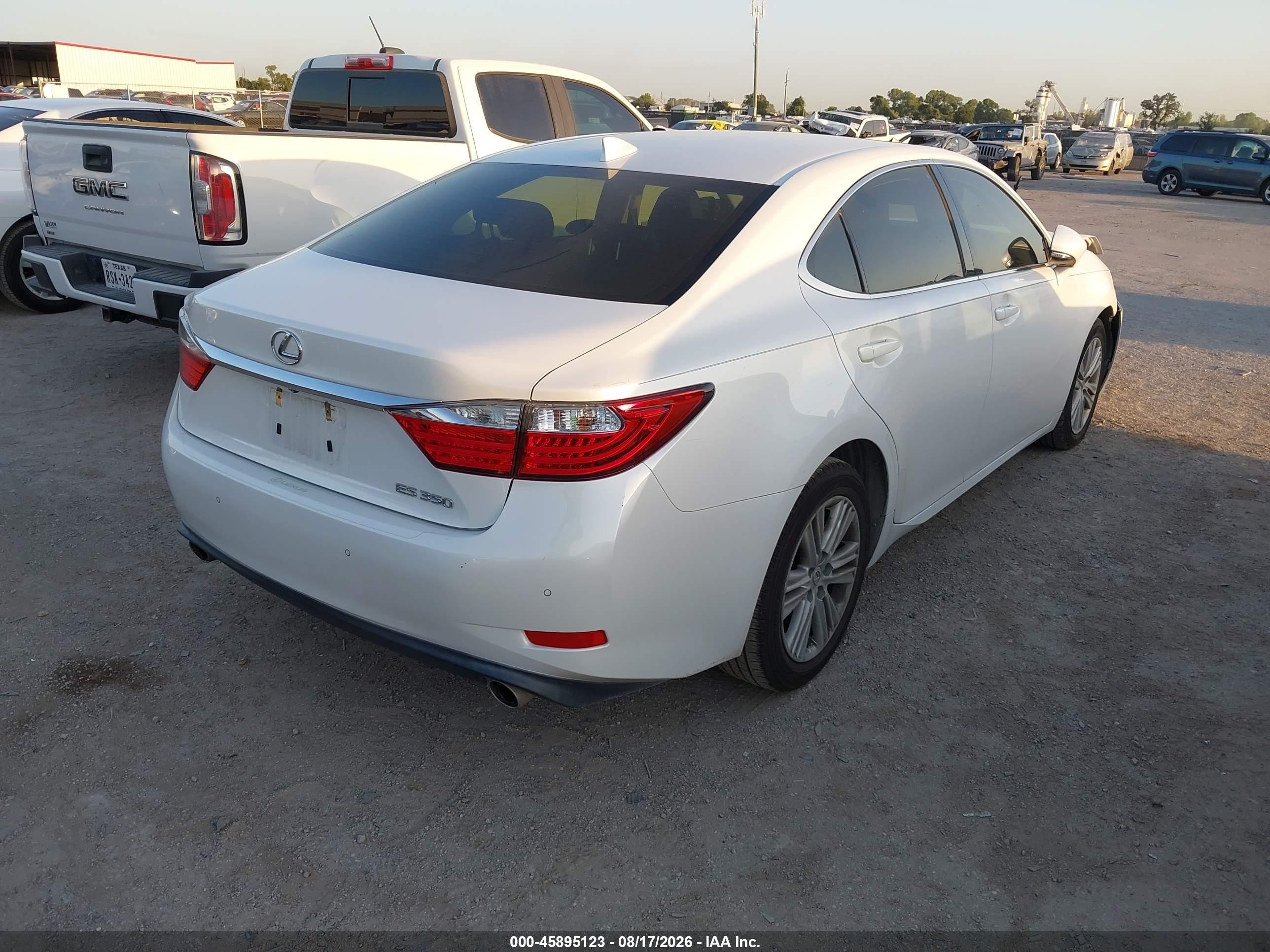 2015 Lexus Es 350 White vin: JTHBK1GG3F2167816