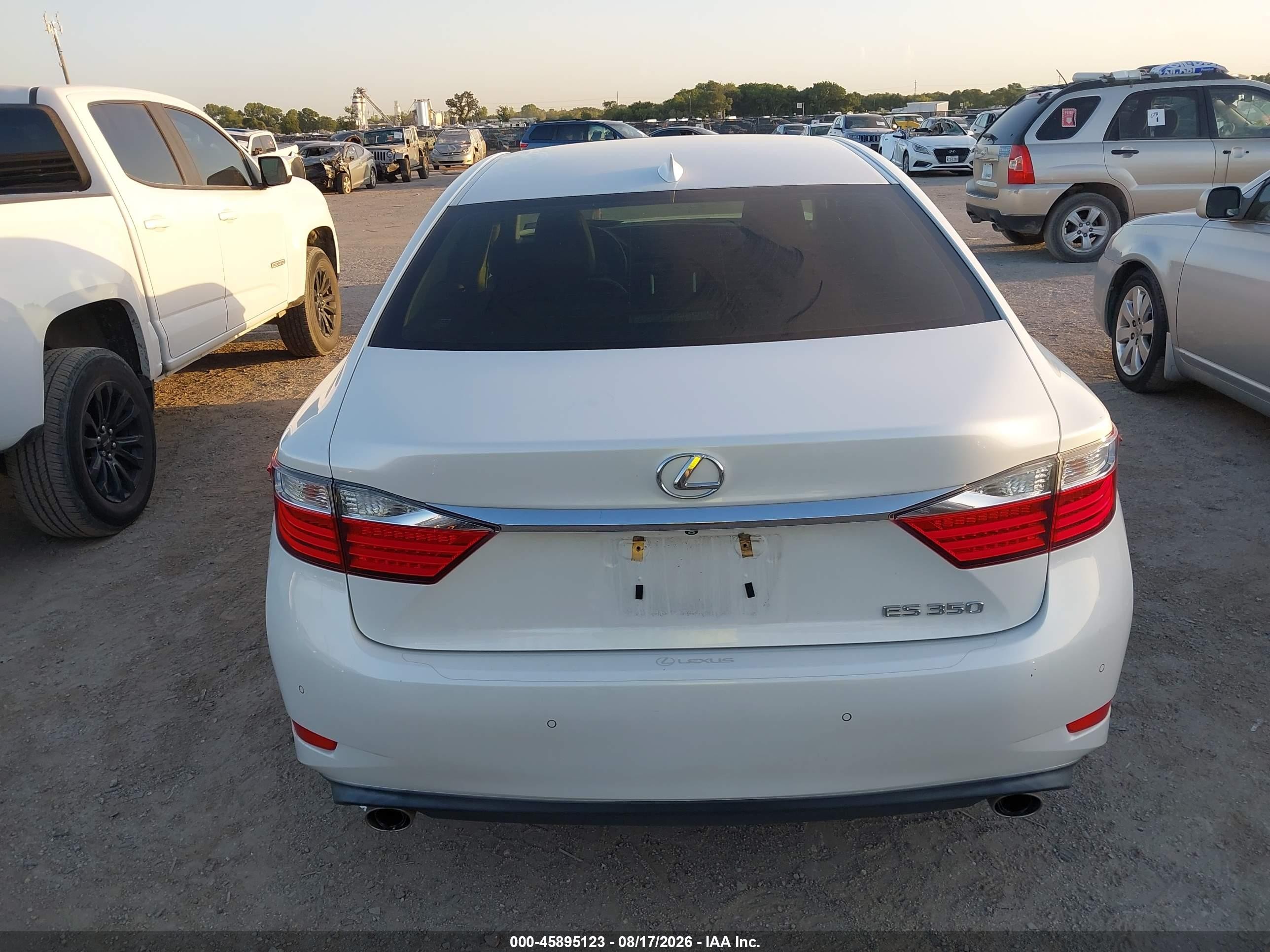 2015 Lexus Es 350 White vin: JTHBK1GG3F2167816