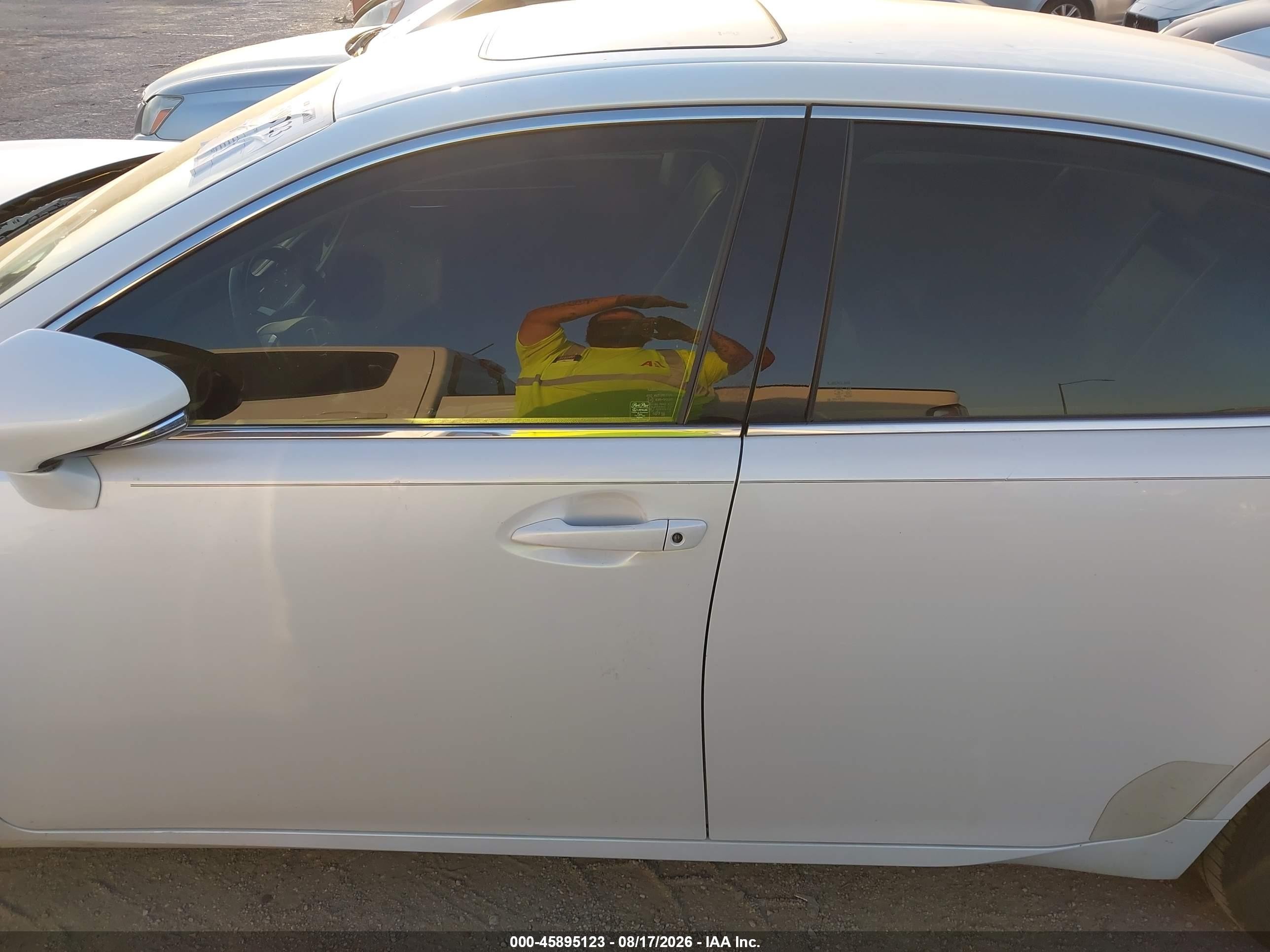 2015 Lexus Es 350 White vin: JTHBK1GG3F2167816