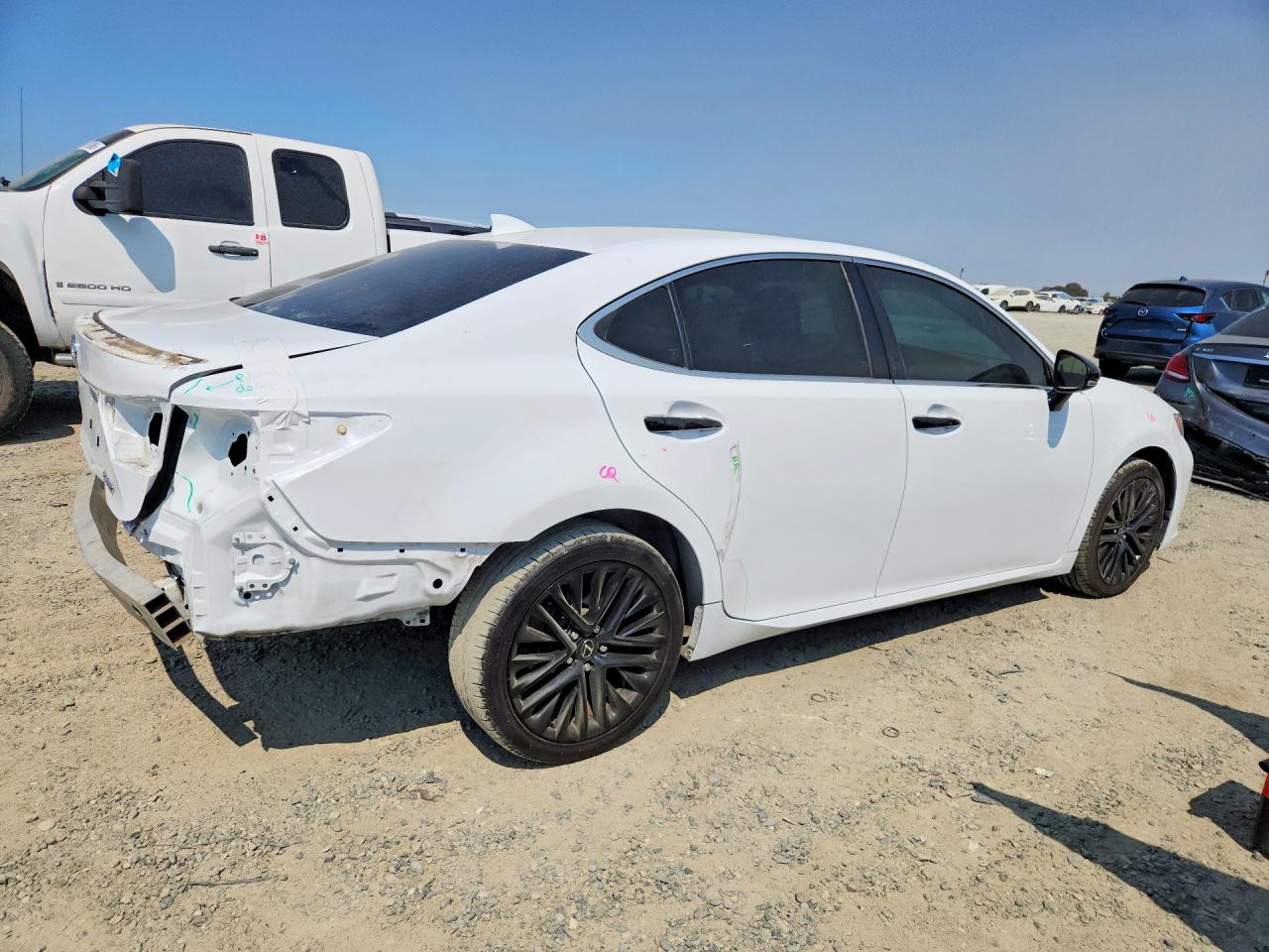 2015 Lexus Es 350 White vin: JTHBK1GG3F2168724