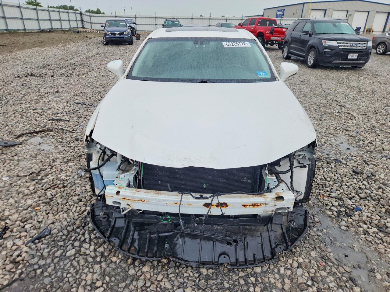 2015 Lexus Es 350 Белый vin: JTHBK1GG3F2196605