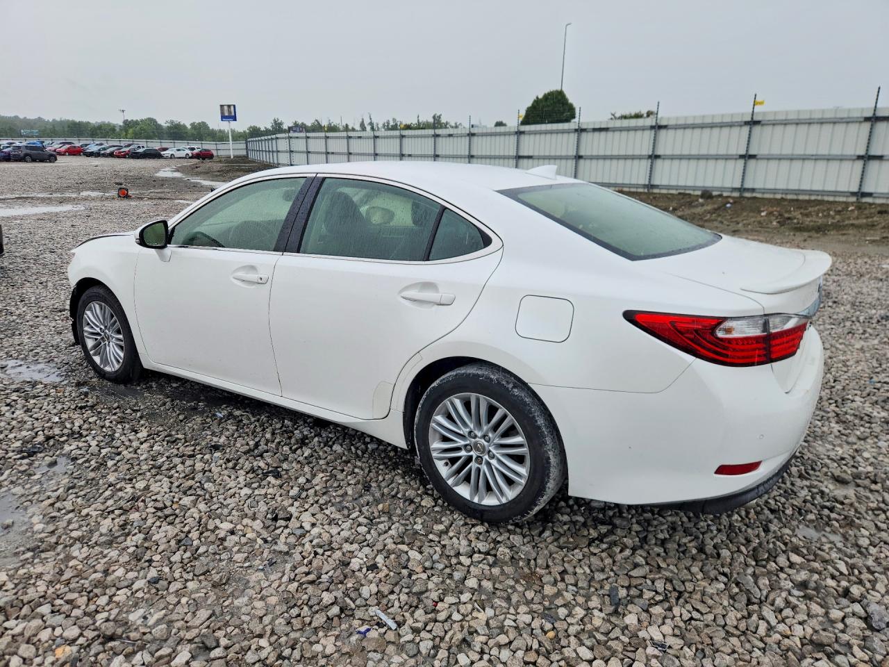 2015 Lexus Es 350 Белый vin: JTHBK1GG3F2196605