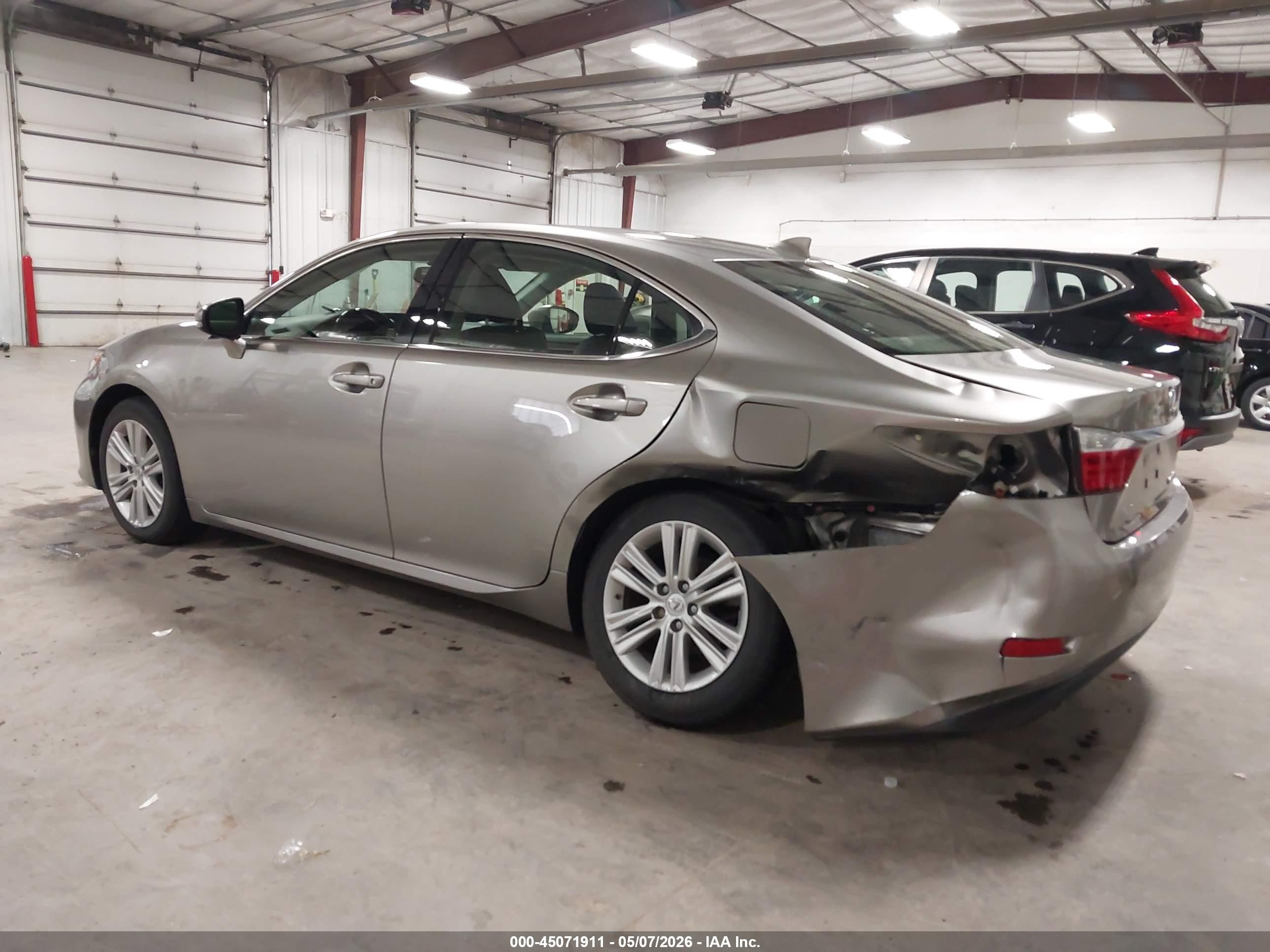 2015 Lexus Es 350   Silver vin: JTHBK1GG3F2202127