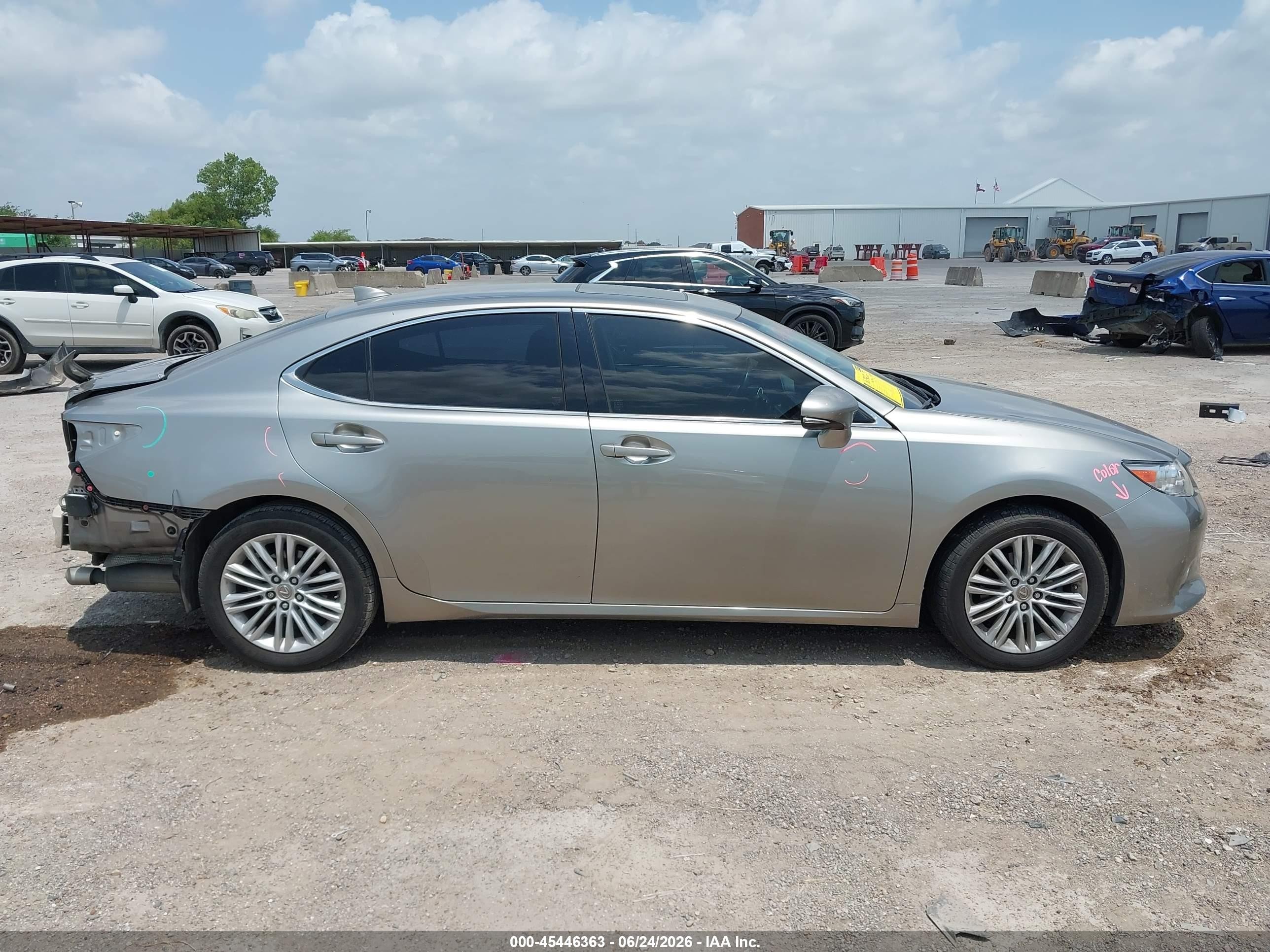 2015 Lexus Es 350   Champagne vin: JTHBK1GG3F2202905
