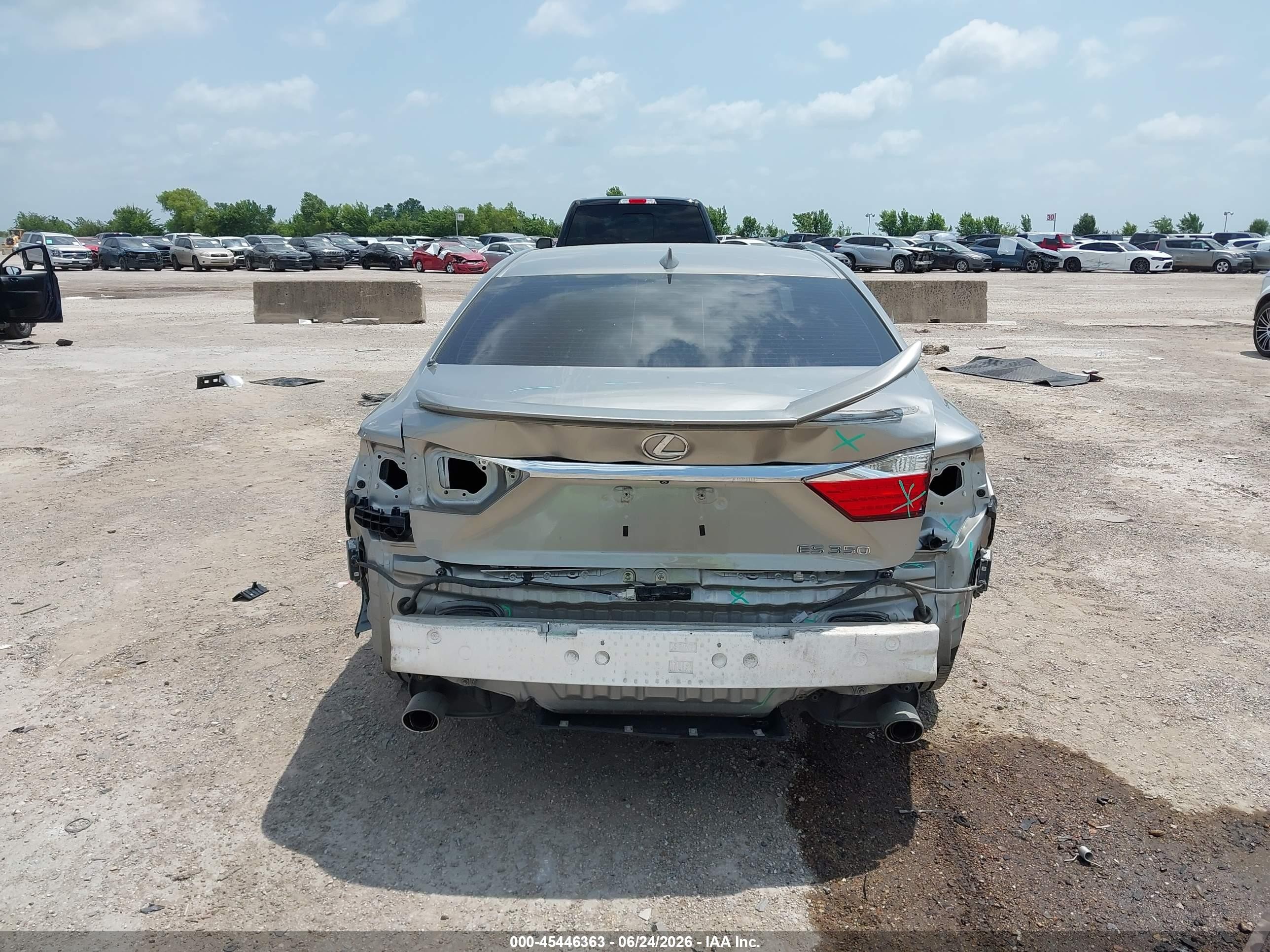 2015 Lexus Es 350   Champagne vin: JTHBK1GG3F2202905